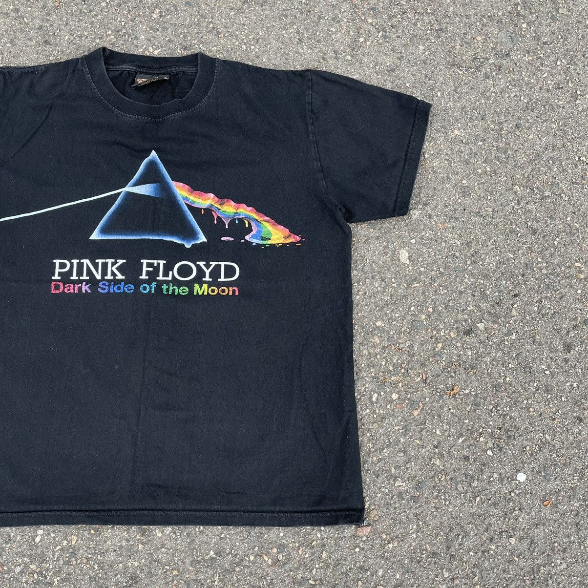 Vintage Vintage 90s Pink Floyd Band Tee Sun Faded Graphic Grunge L Size US L / EU 52-54 / 3 - 2 Thumbnail