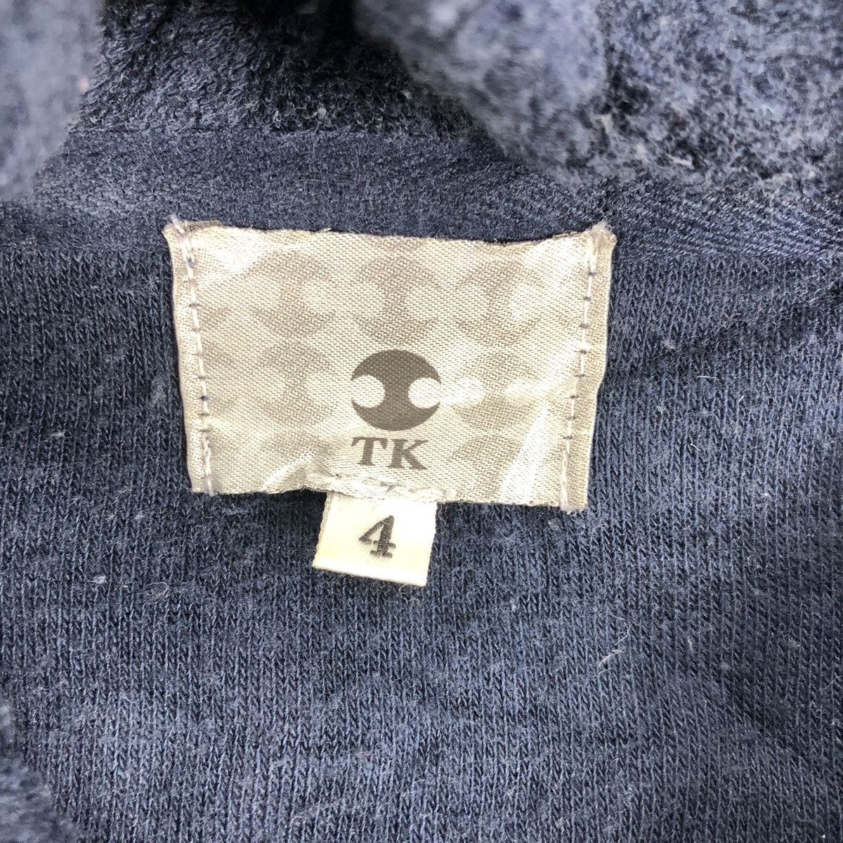Takeo Kikuchi Vintage Takeo Kikuchi Sweatshirt Hoodie Zip Size US M / EU 48-50 / 2 - 11 Thumbnail