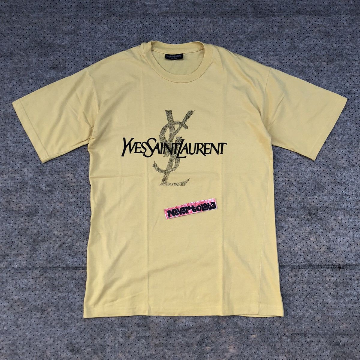Vintage × Yves Saint Laurent Vintage Yves Saint Laurent Big logo Tshirt Size US L / EU 52-54 / 3 - 4 Thumbnail