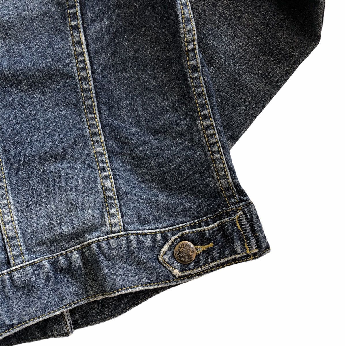 Japanese Brand Vintage Y2K Denim Trucker Jacket Women by OZOC Size XS / US 0-2 / IT 36-38 - 7 Thumbnail