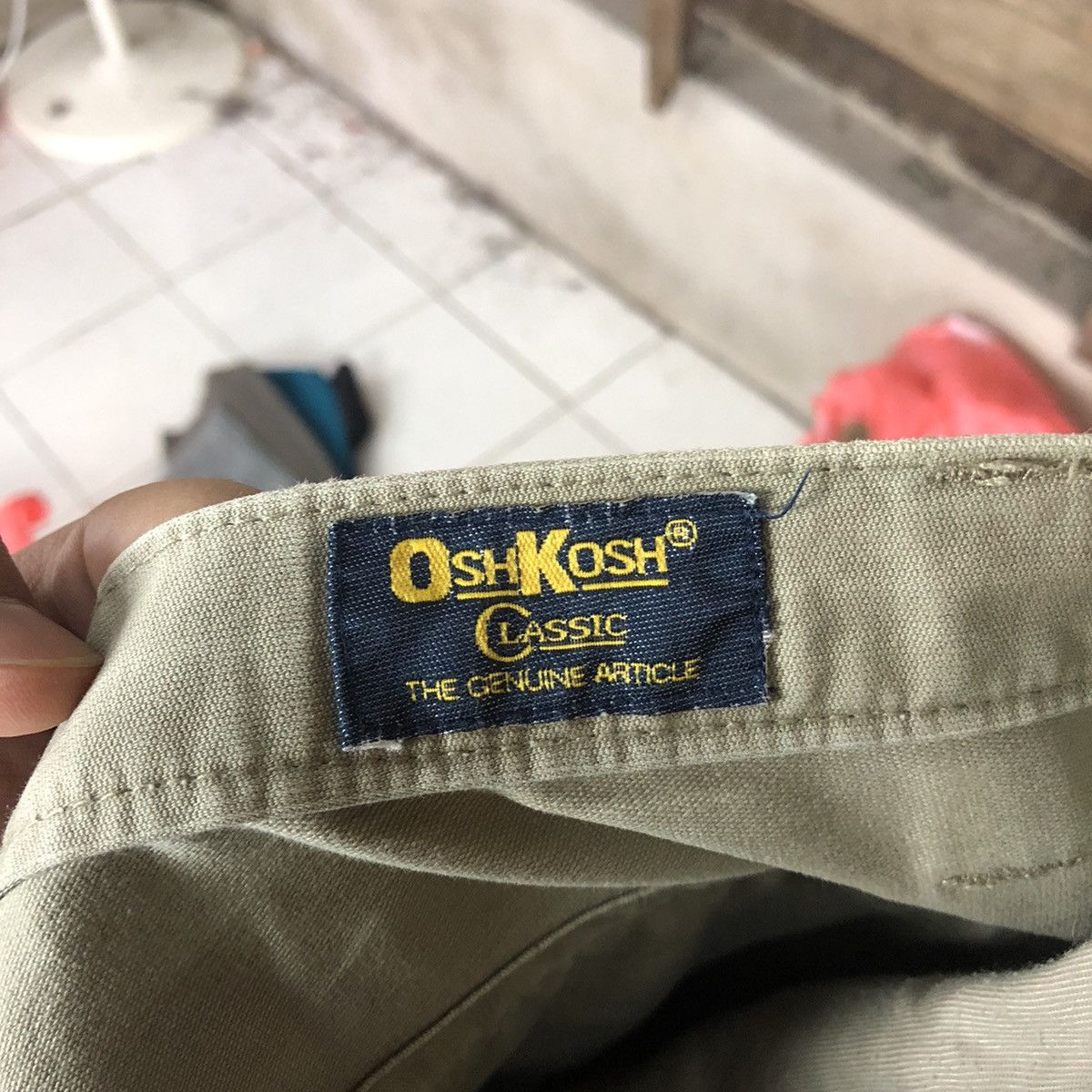 Oshkosh Osh Kosh Brown distresses multi pocket Cargo Pants #2839 Size US 28 / EU 44 - 18 Thumbnail