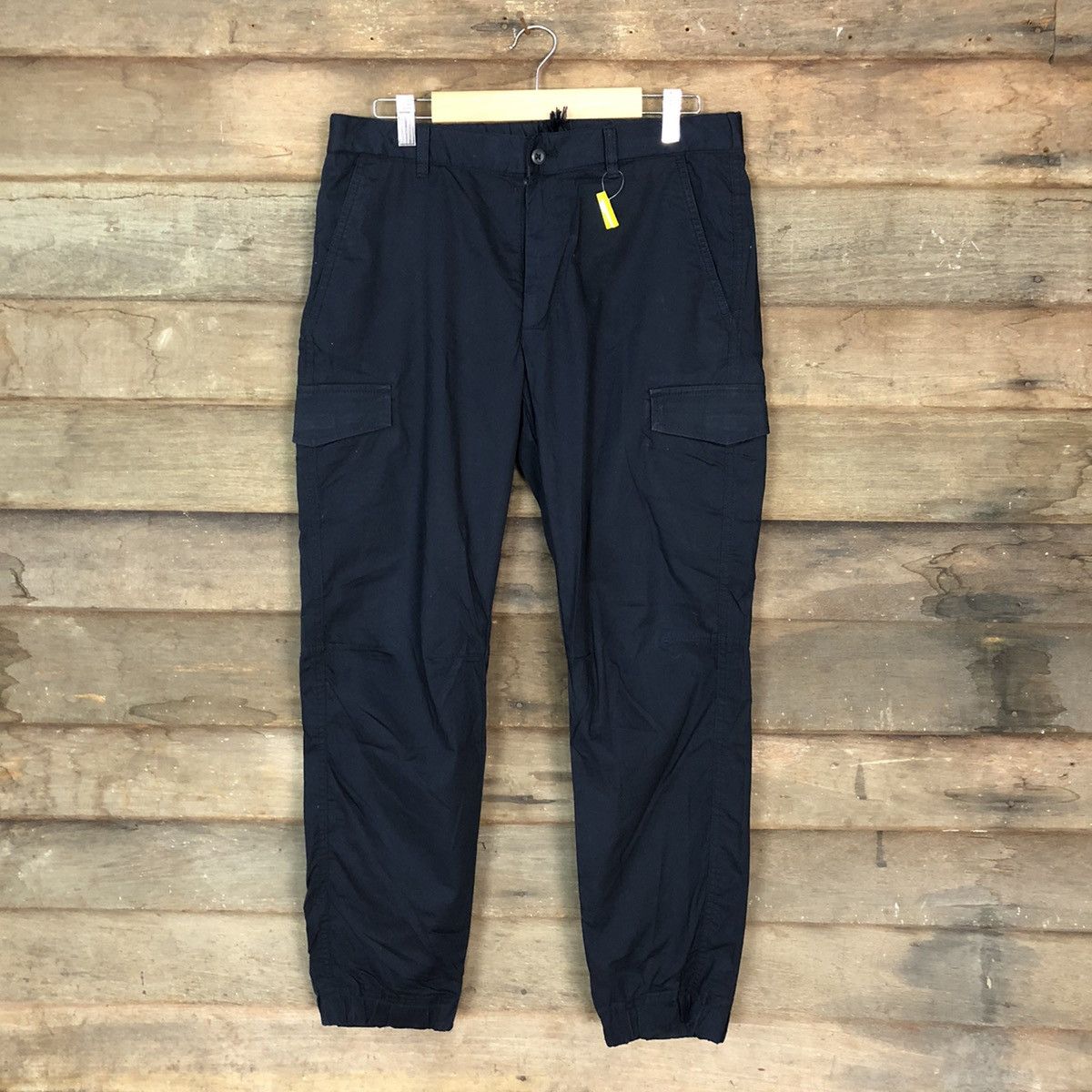 Japanese Brand Uniqlo Dark blue multipocket jogger Cargo Pants #3404 Size US 30 / EU 46 - 1 Thumbnail
