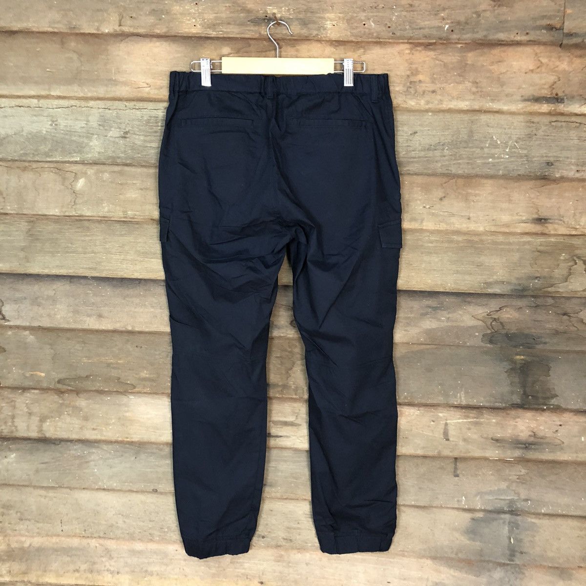 Japanese Brand Uniqlo Dark blue multipocket jogger Cargo Pants #3404 Size US 30 / EU 46 - 11 Thumbnail