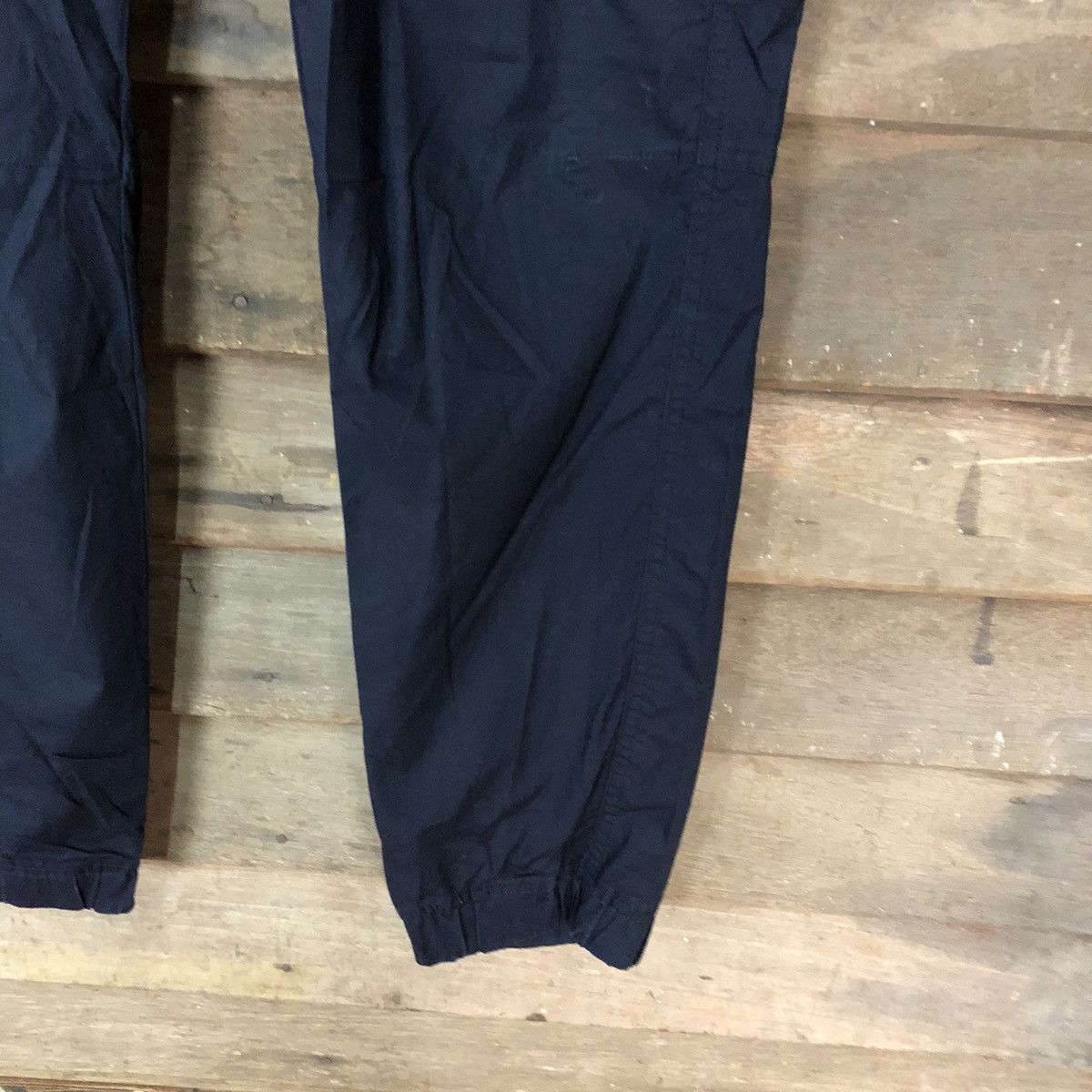 Japanese Brand Uniqlo Dark blue multipocket jogger Cargo Pants #3404 Size US 30 / EU 46 - 9 Thumbnail