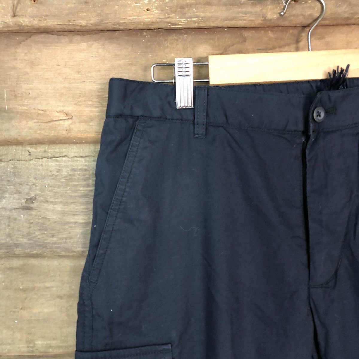 Japanese Brand Uniqlo Dark blue multipocket jogger Cargo Pants #3404 Size US 30 / EU 46 - 4 Thumbnail