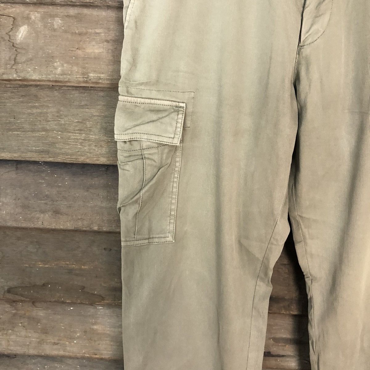 Japanese Brand Uniqlo Green multipocket tactical utility Cargo Pants #3393 Size US 34 / EU 50 - 6 Thumbnail