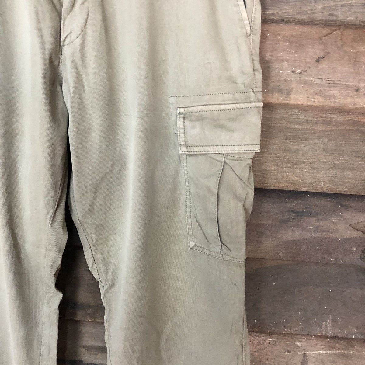 Japanese Brand Uniqlo Green multipocket tactical utility Cargo Pants #3393 Size US 34 / EU 50 - 7 Thumbnail