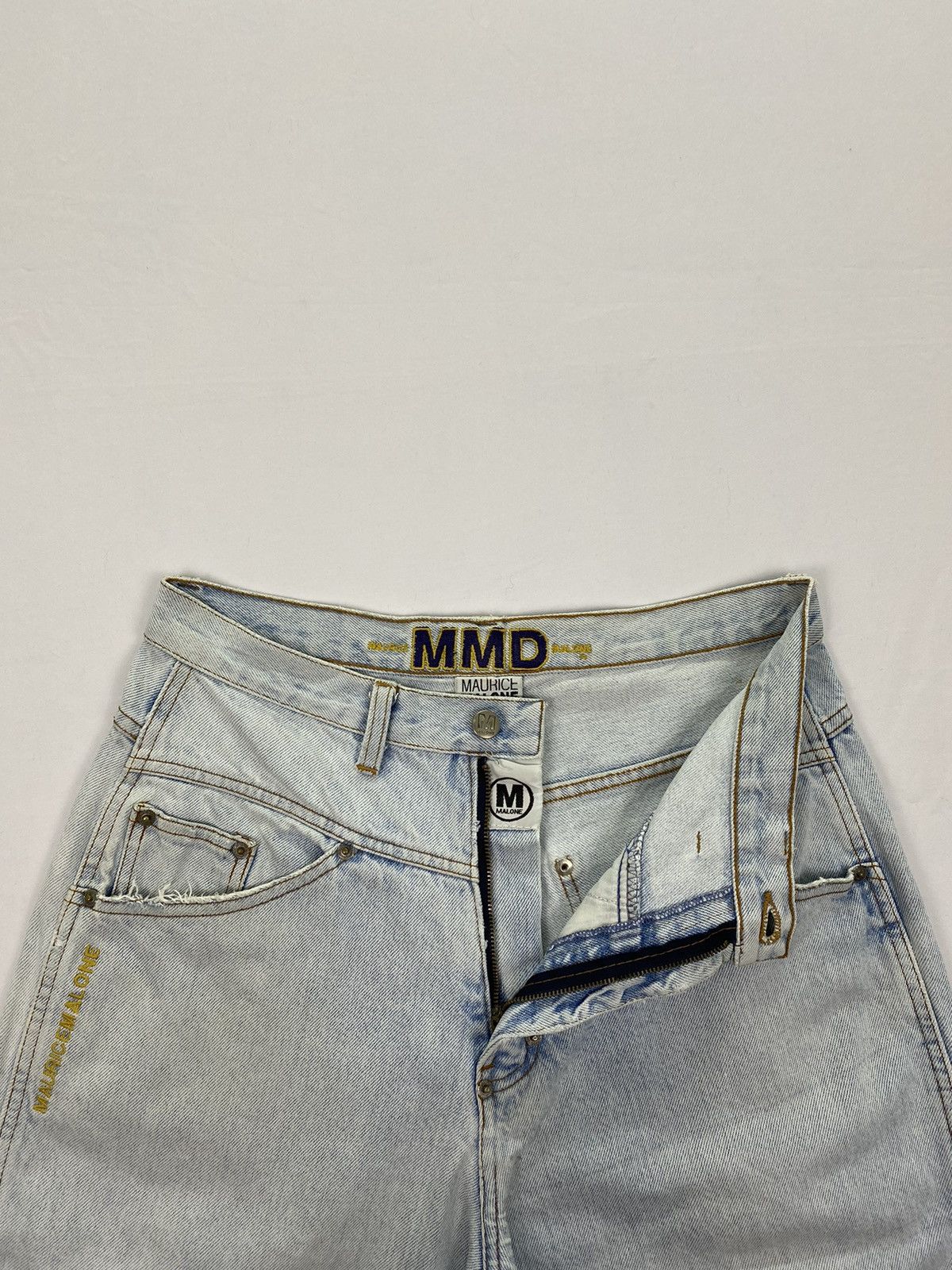 Vintage Maurice Malone Dirty Distressed Jeans Size US 31 - 12 Thumbnail