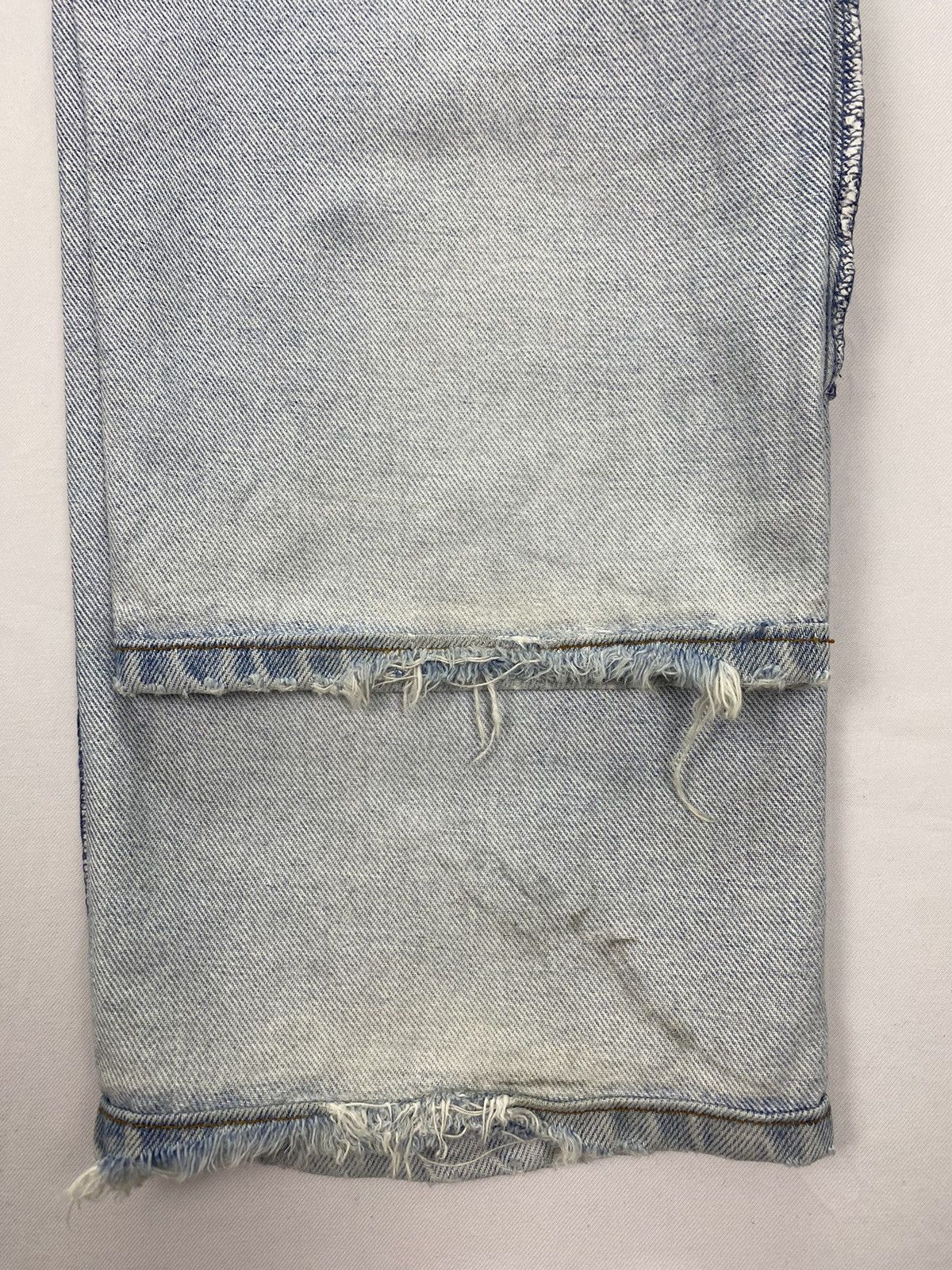 Vintage Maurice Malone Dirty Distressed Jeans Size US 31 - 19 Thumbnail