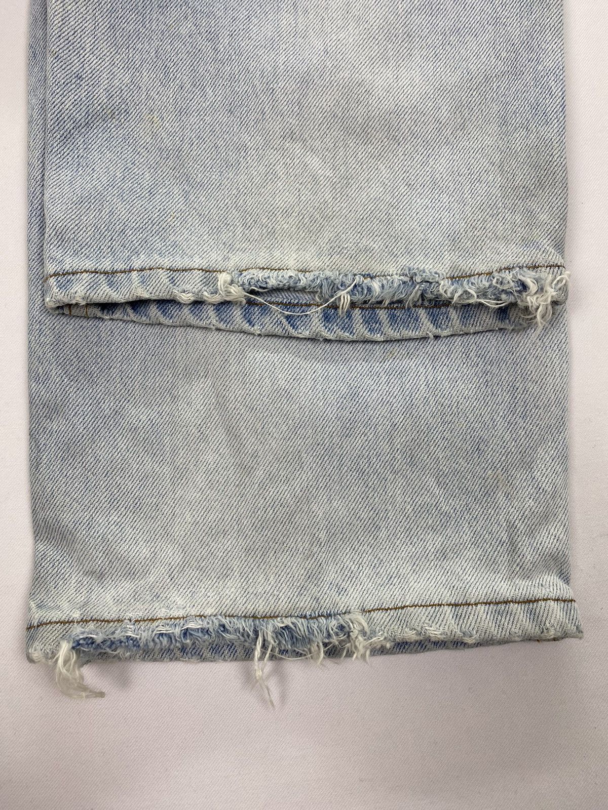Vintage Maurice Malone Dirty Distressed Jeans Size US 31 - 18 Thumbnail
