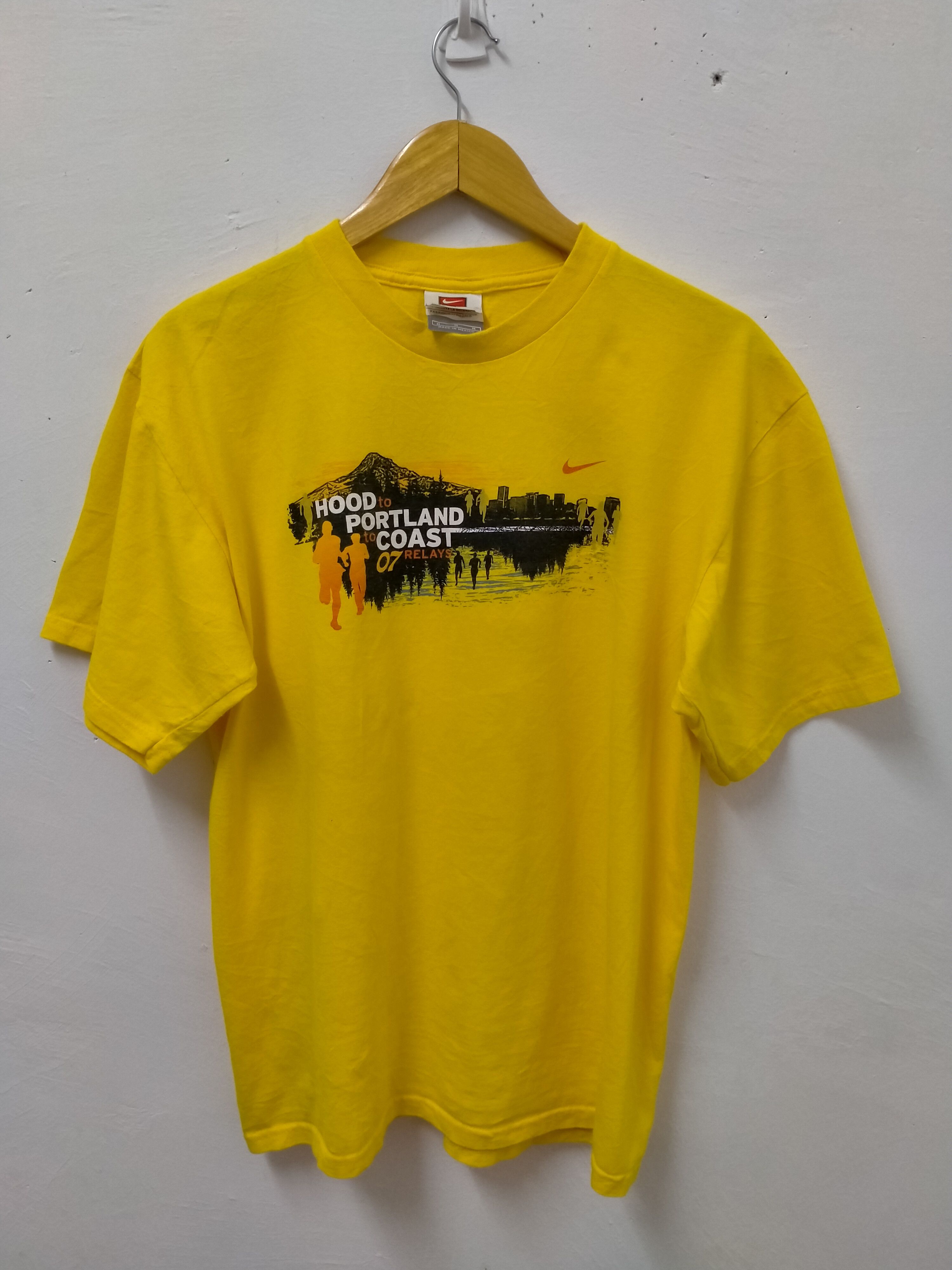 Nike Nike Race Official Hood to Portland 2007 Size US M / EU 48-50 / 2 - 1 Thumbnail