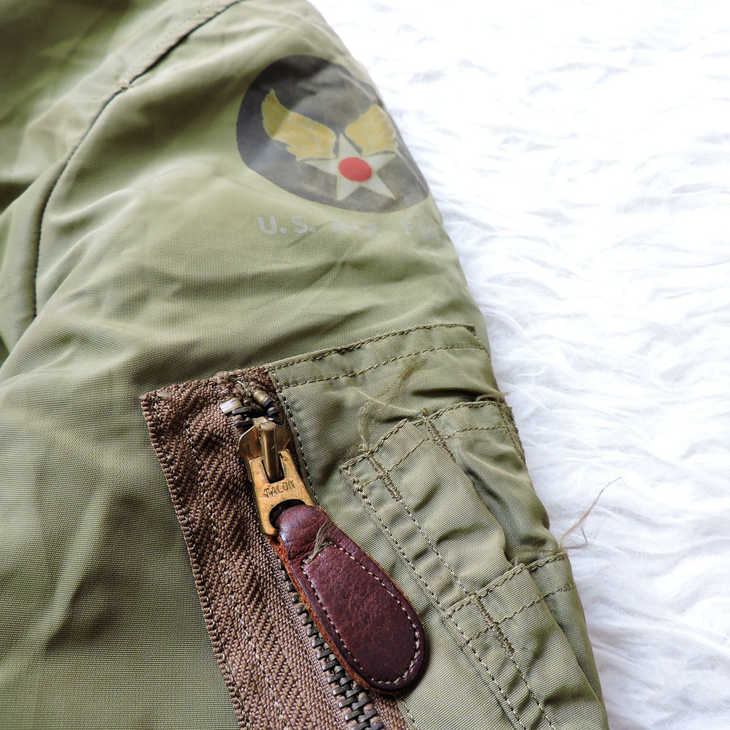Buzz Rickson's × Toyo Enterprises 40's/Early 50's Buzz Rickson B-15B Flight Bomber Jacket Size US M / EU 48-50 / 2 - 10 Thumbnail