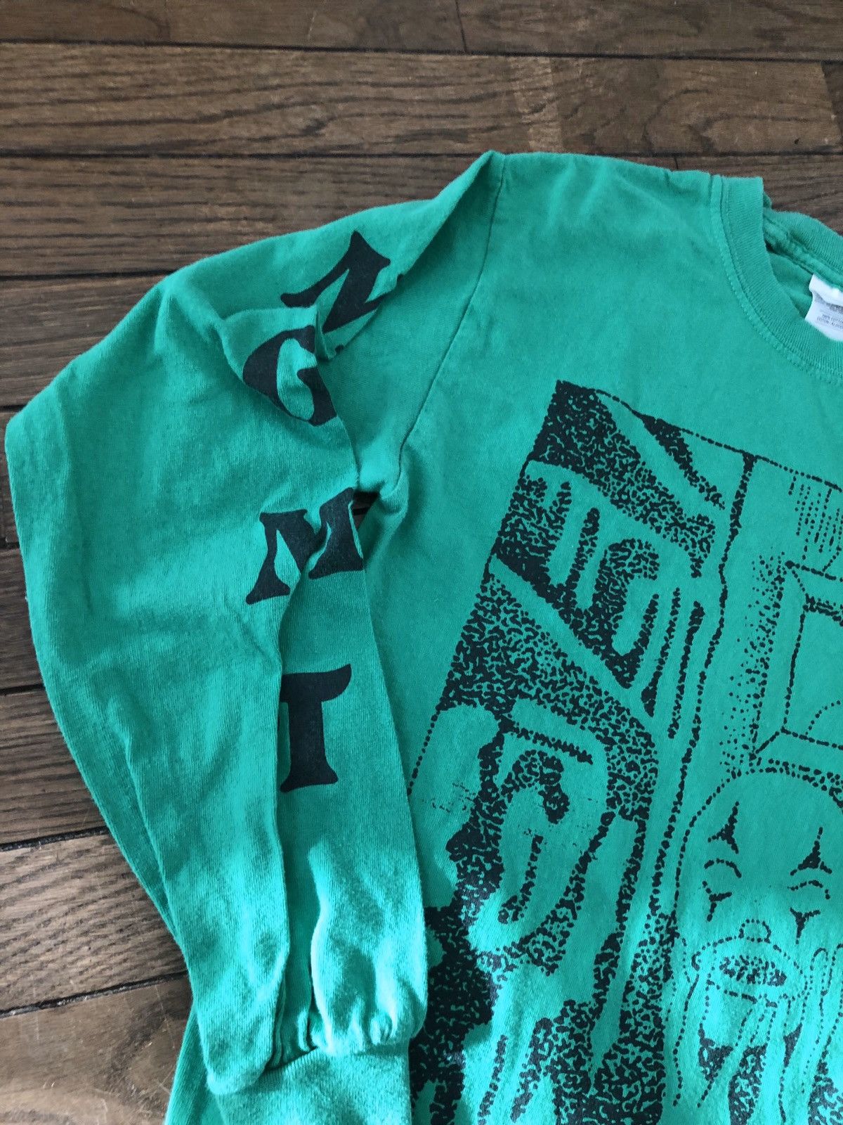 Vintage MGMT Little Dark Age Tour Tee Size US S / EU 44-46 / 1 - 3 Thumbnail