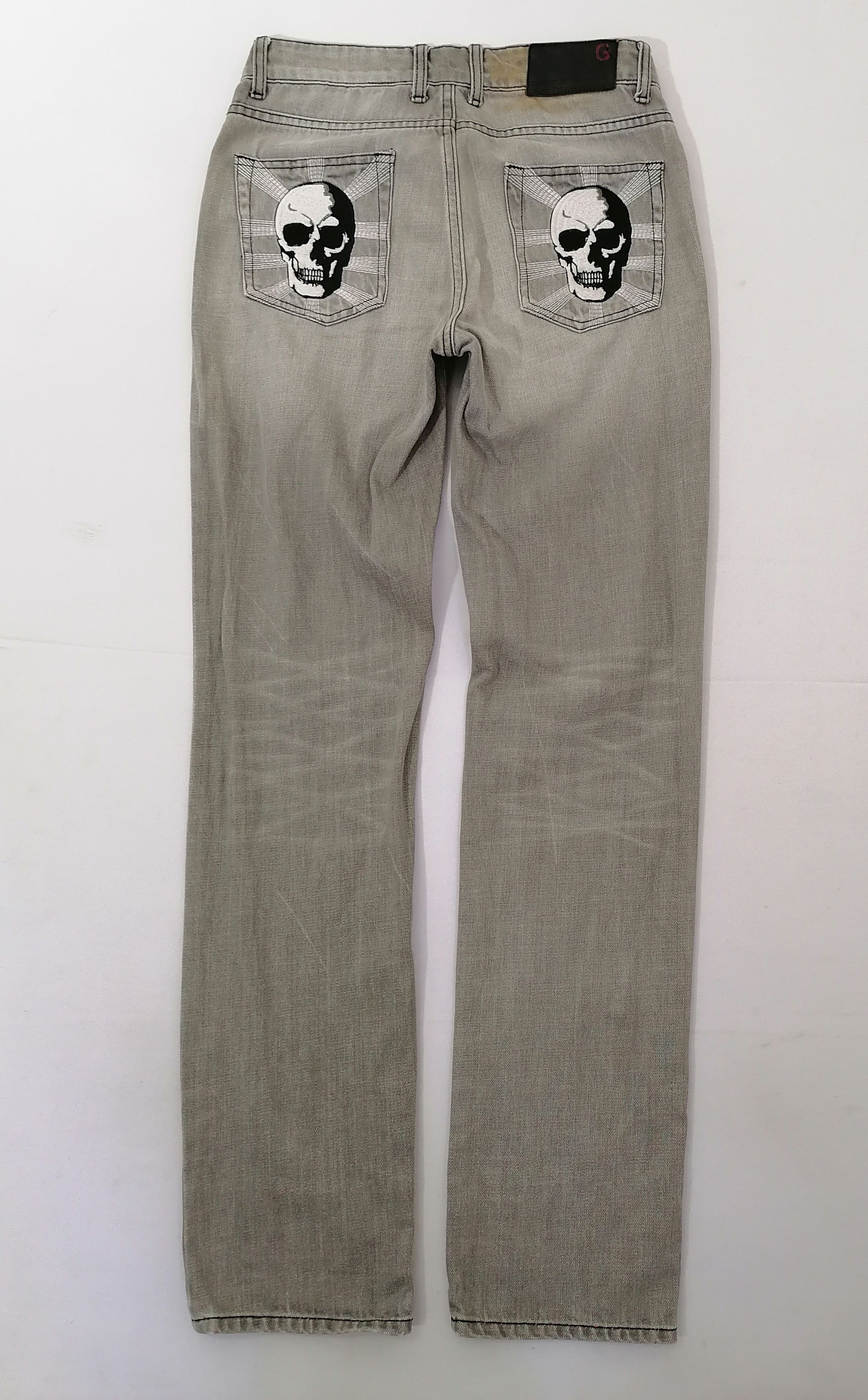 Guess Guess Skulls Embroidered Jeans Size US 30 / EU 46 - 2 Thumbnail