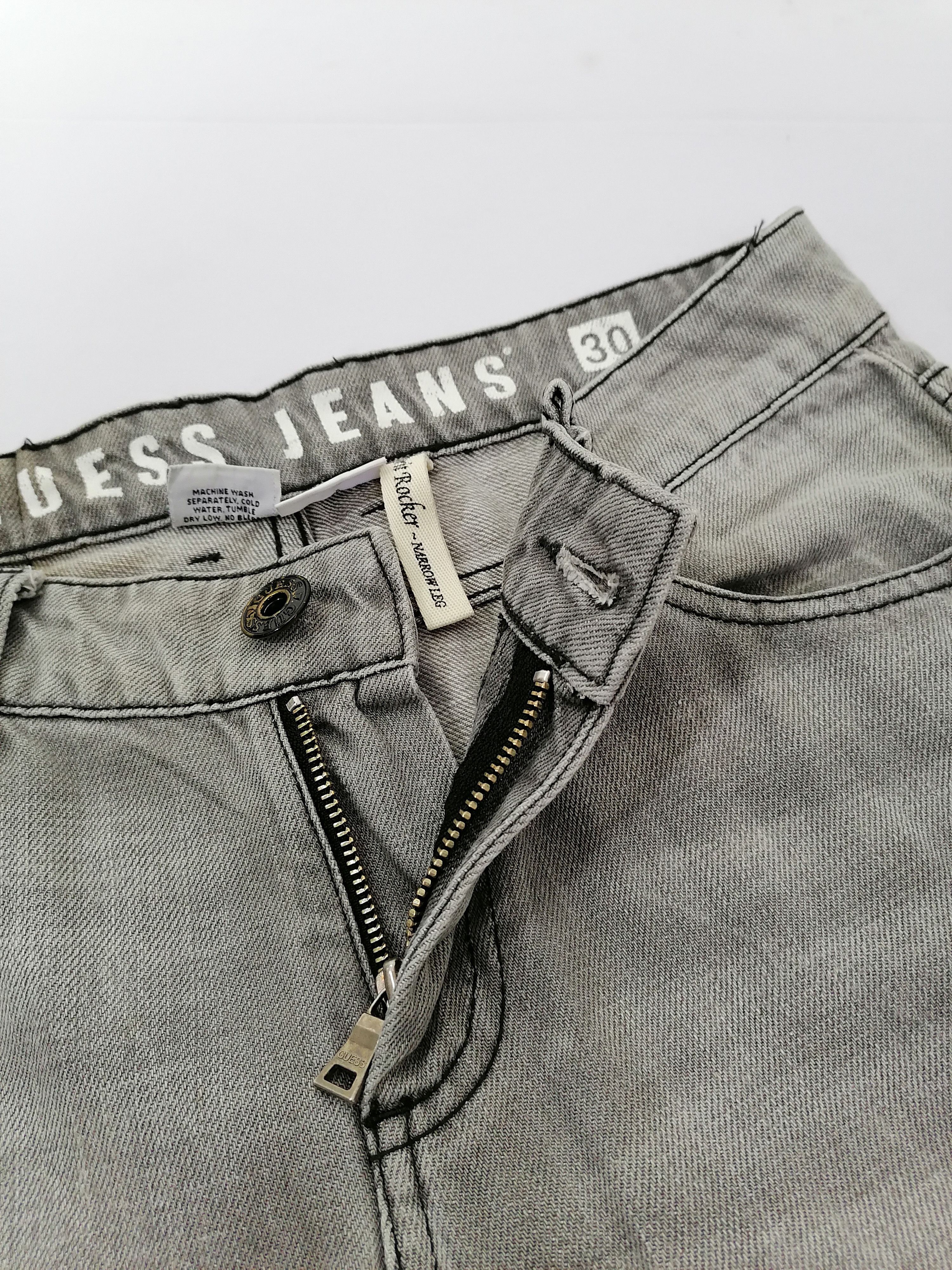 Guess Guess Skulls Embroidered Jeans Size US 30 / EU 46 - 4 Thumbnail