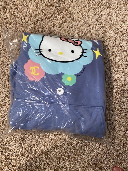 mega yacht hello kitty hoodie