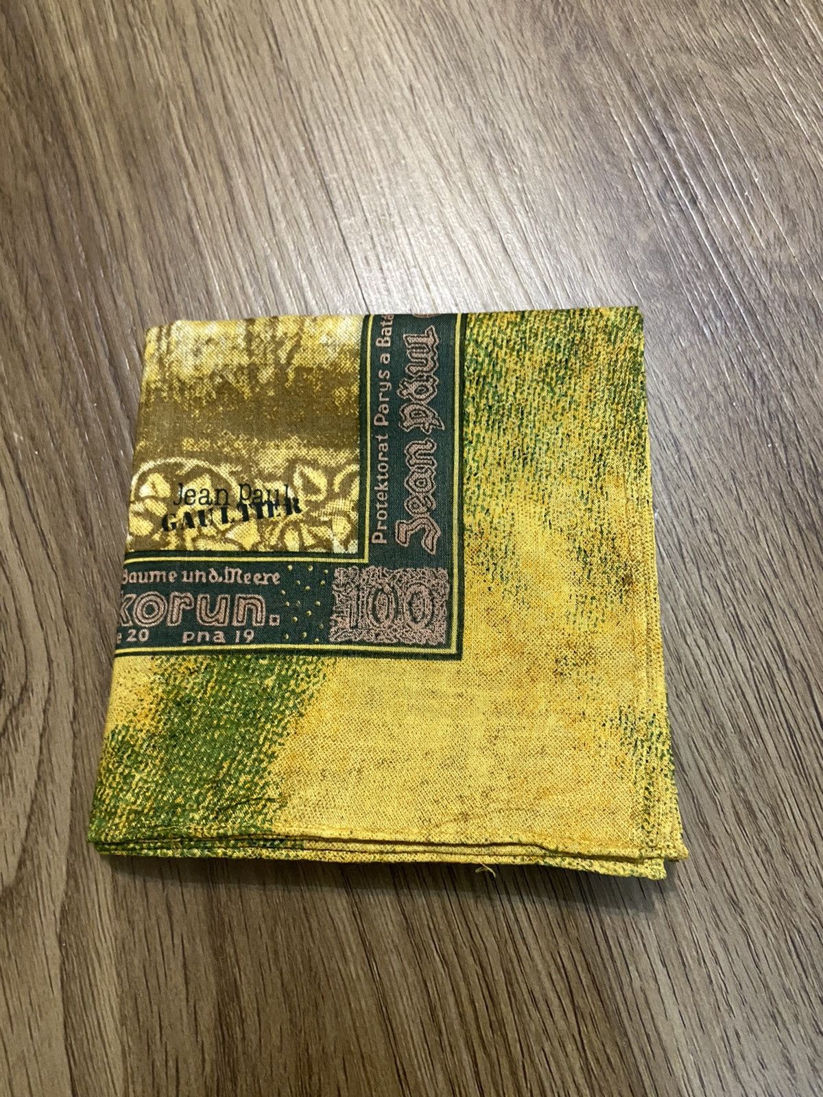 Jean Paul Gaultier Jean Paul Gaultier Handkerchief/Neckerchief/Bandanna Size ONE SIZE - 7 Thumbnail