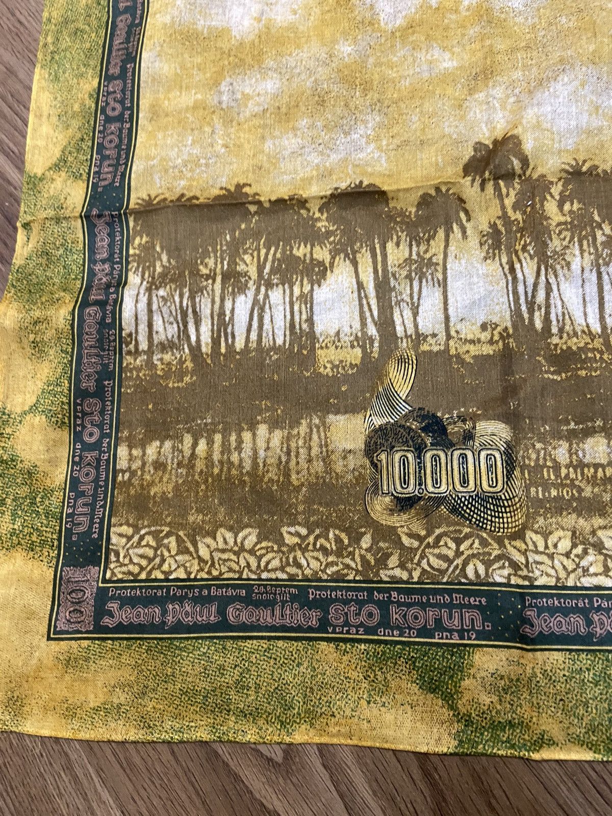 Jean Paul Gaultier Jean Paul Gaultier Handkerchief/Neckerchief/Bandanna Size ONE SIZE - 4 Thumbnail