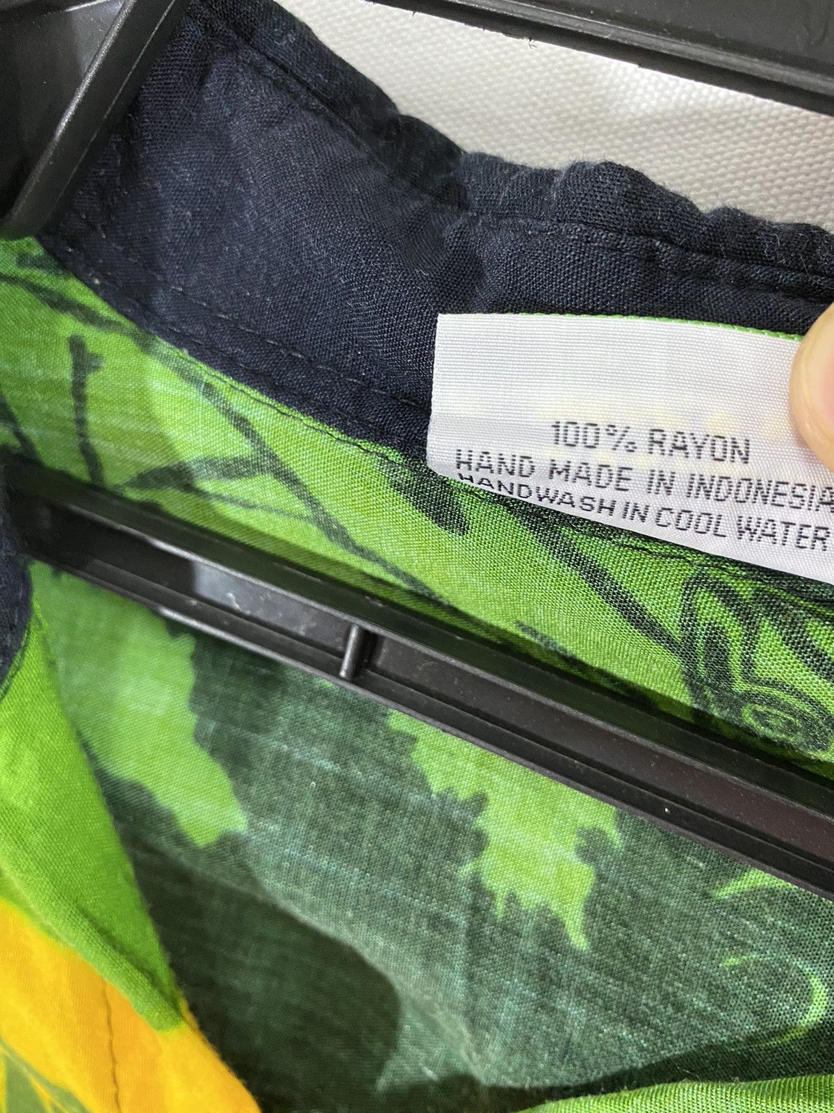 Bob Marley × Designer rasta factory x bob marley tri-colour big print 100 rayon Size US M / EU 48-50 / 2 - 9 Thumbnail