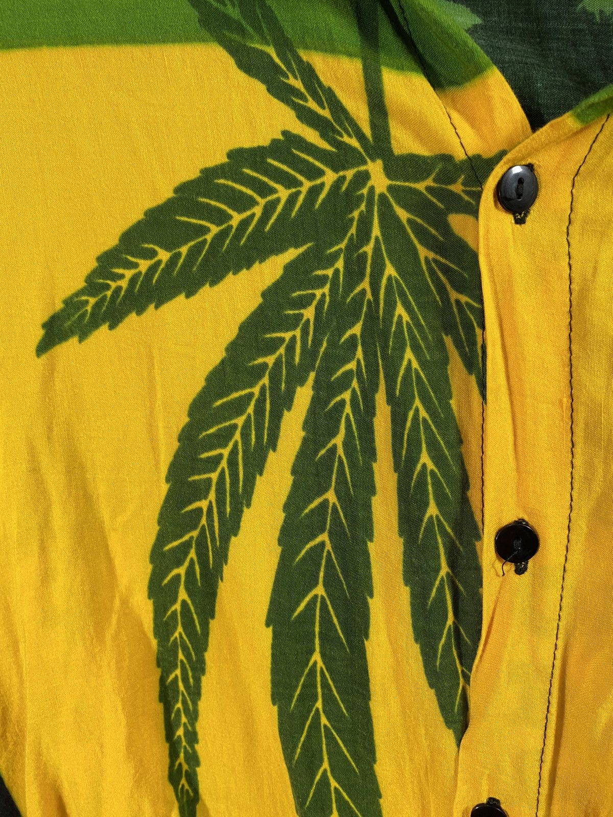 Bob Marley × Designer rasta factory x bob marley tri-colour big print 100 rayon Size US M / EU 48-50 / 2 - 10 Thumbnail