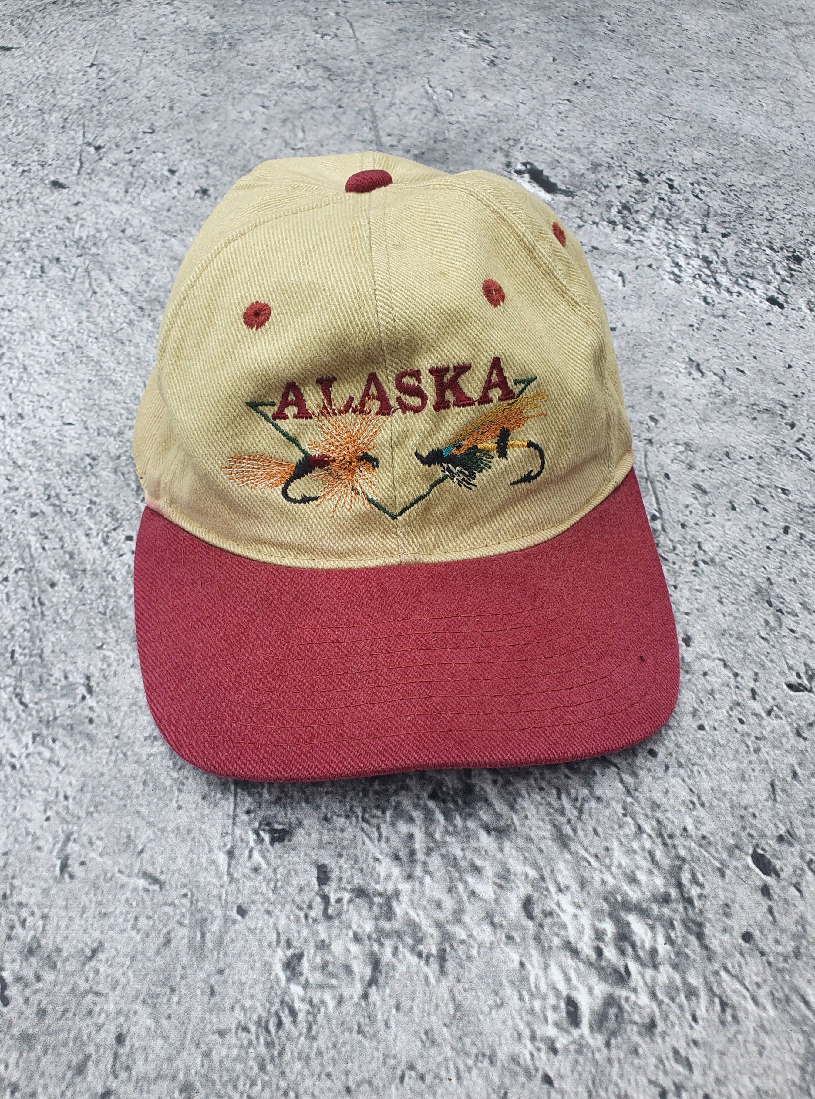 Vintage Vintage Alaska embroidered hat Size ONE SIZE - 1 Thumbnail