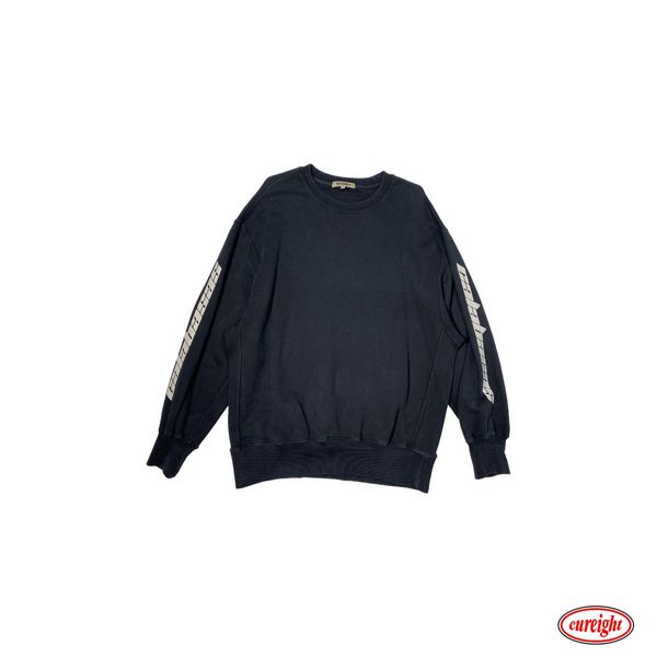 Yeezy season 4 store crewneck