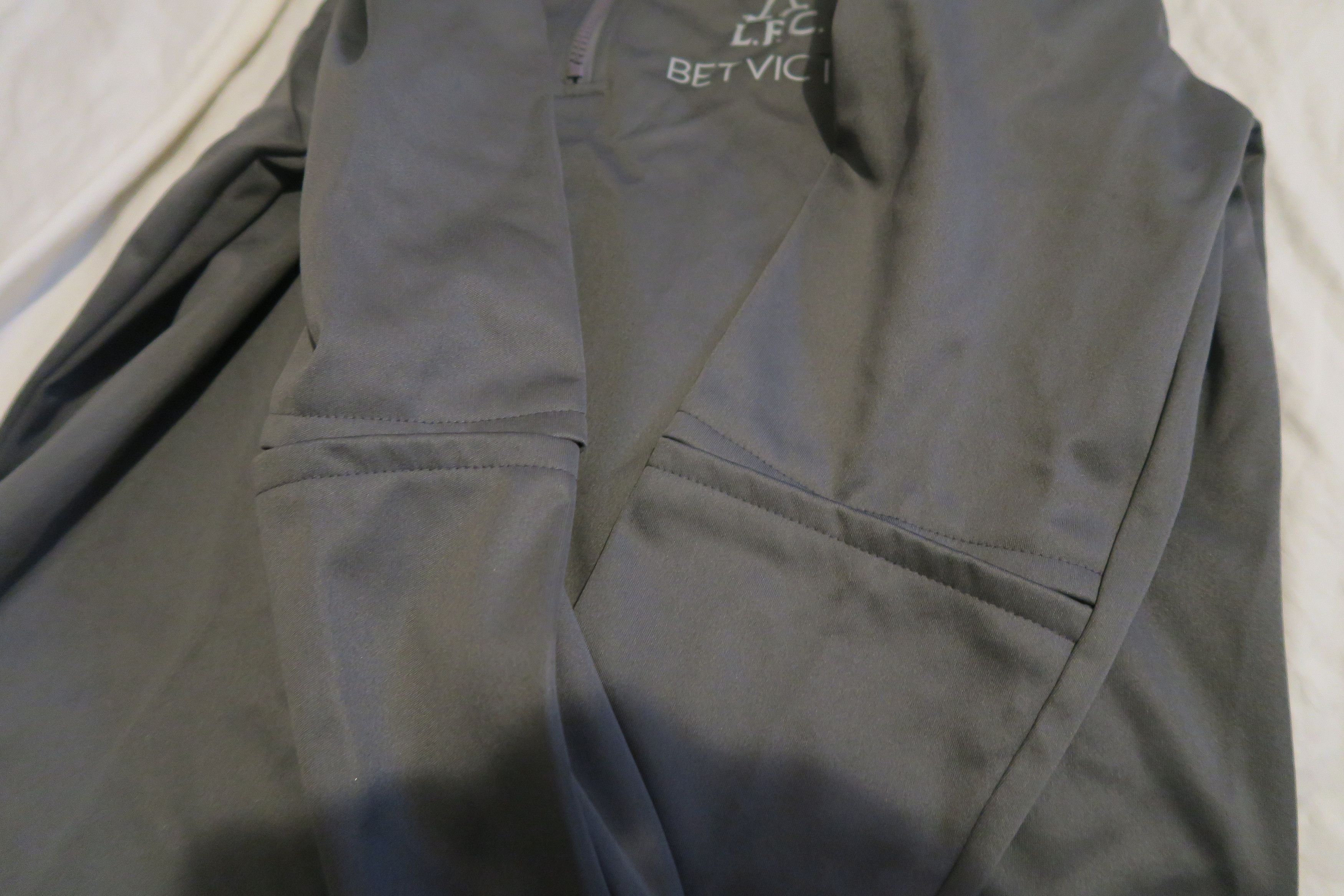New Balance 2018 New Balance Liverpool LFC BET Victor Precision Jacket Size US M / EU 48-50 / 2 - 5 Thumbnail