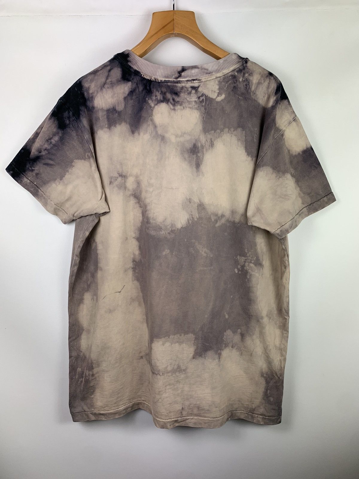 Visitor on Earth 15145118208 Visitor on Earth ment bieber style tye did tee Size US XL / EU 56 / 4 - 8 Thumbnail