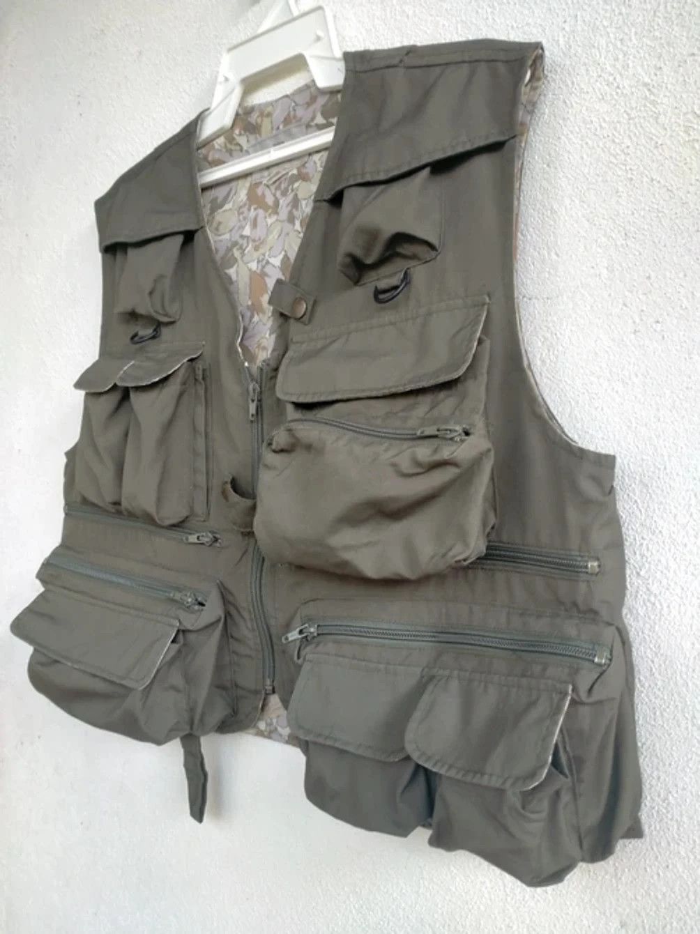Japanese Brand Daiwa Multipocket Tactical vest Fishing Hunting gear Size US L / EU 52-54 / 3 - 3 Thumbnail