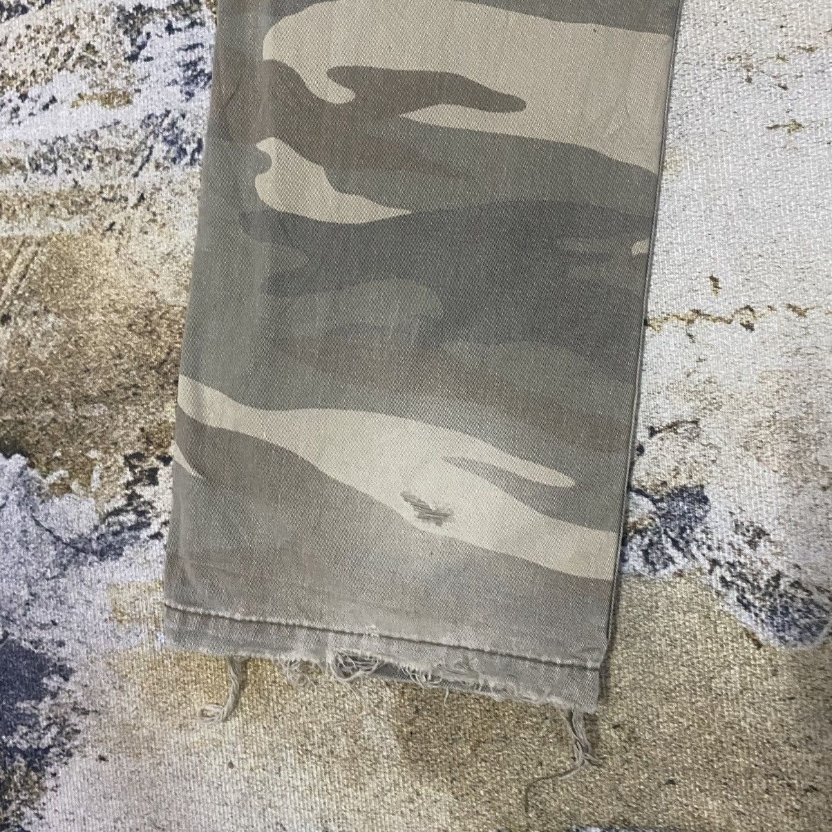 Japanese Brand × Vintage Vintage Japanese Camo Multi Pocket Tactical Cargo Pants Size US 32 / EU 48 - 12 Thumbnail