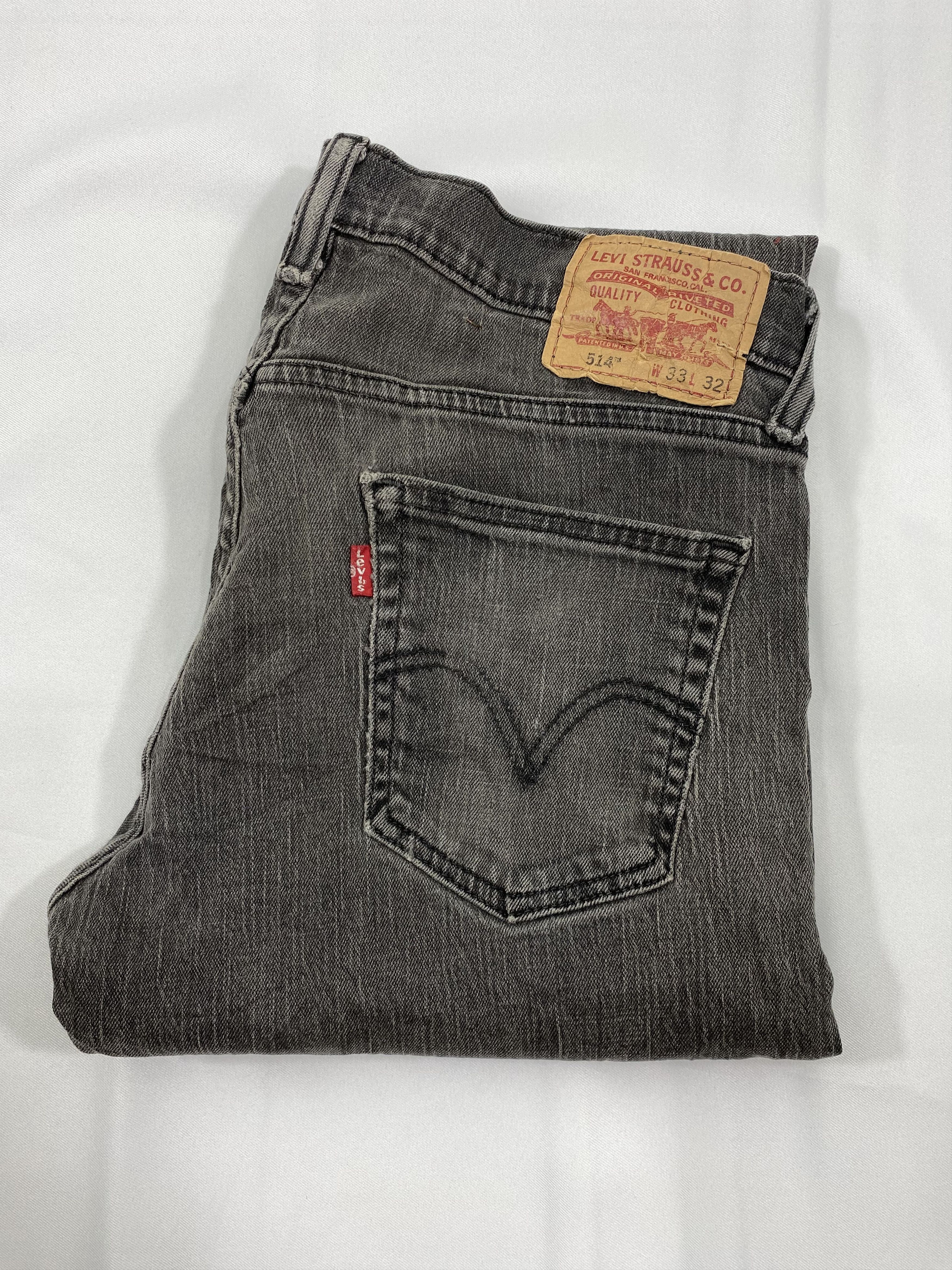 Vintage Levi`s Jeans 514 Slim Straight Black Denim 33x32