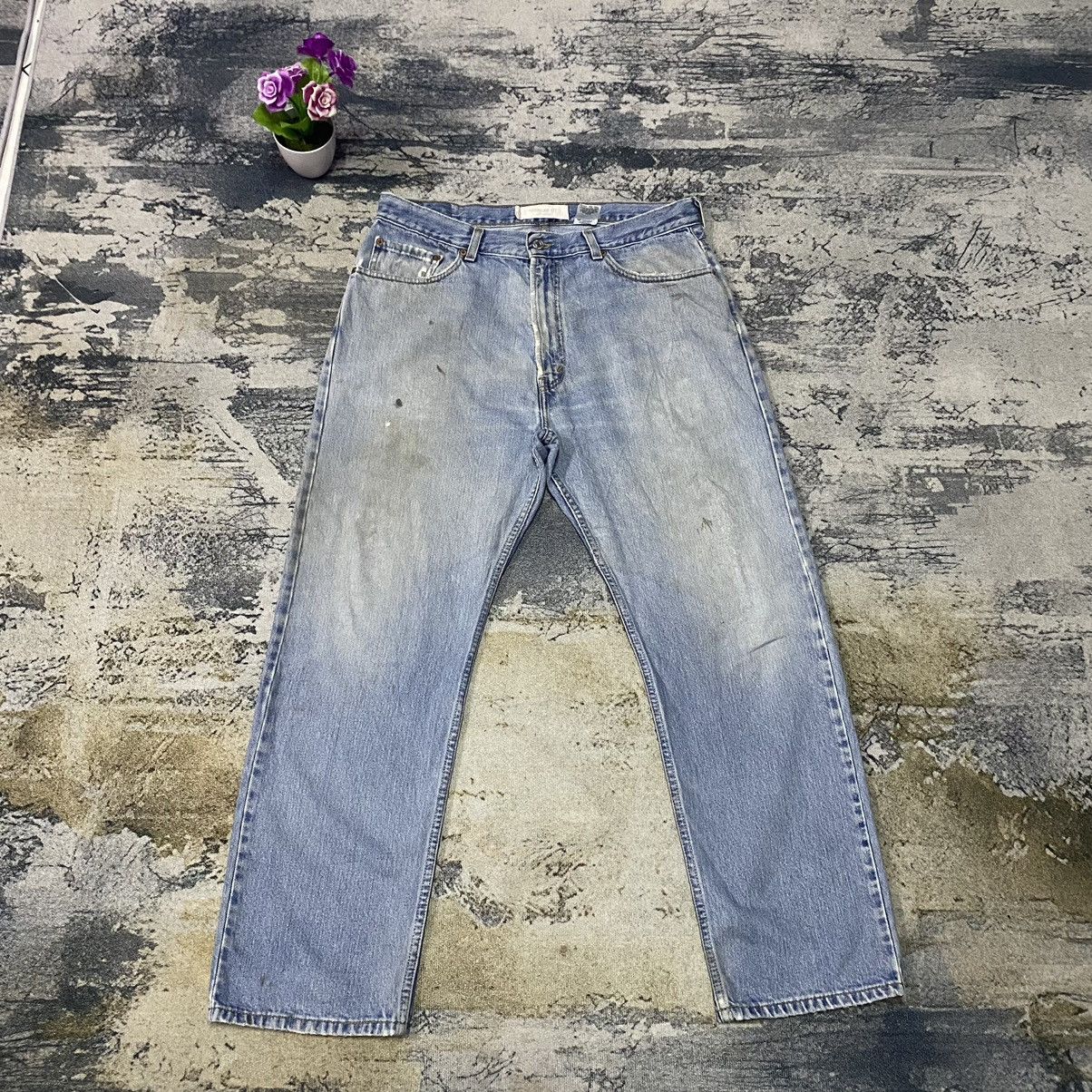Jean × Levi's × Vintage Vintage Levis 505 Faded Light Washed Distressed Jeans Size US 36 / EU 52 - 1 Thumbnail