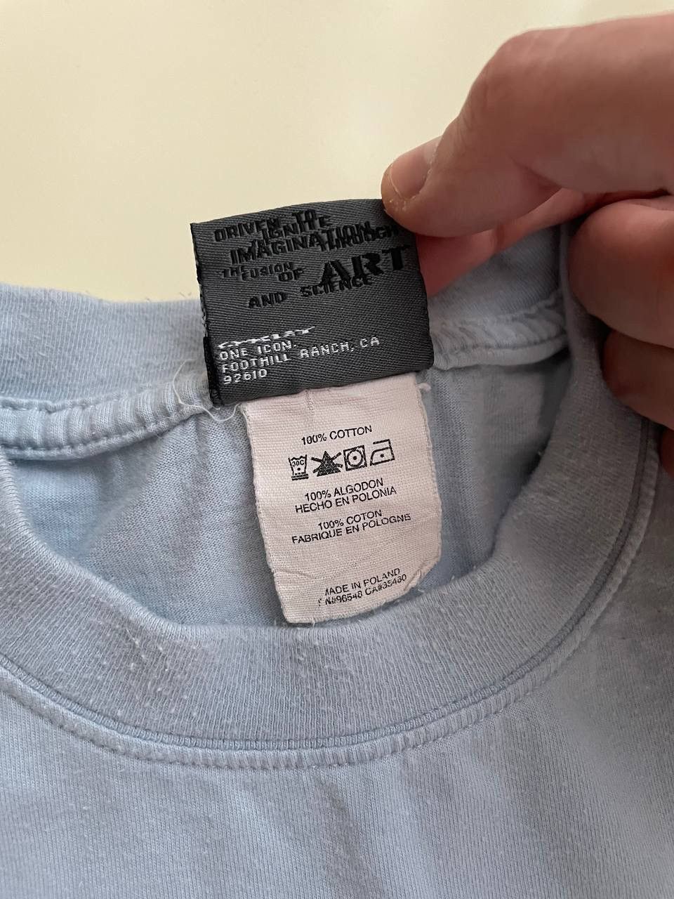 Oakley × Vintage Vintage Oakley 90’s t-shirt big centre logo shirt Size US L / EU 52-54 / 3 - 7 Thumbnail
