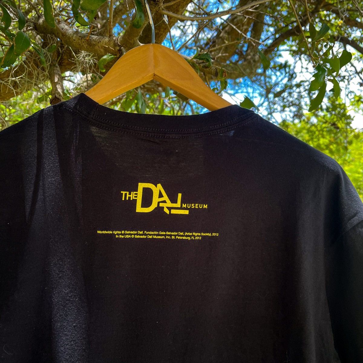 Vintage NWT Salvador Dali Art Surrealist Poster Tee Size US XL / EU 56 / 4 - 3 Thumbnail