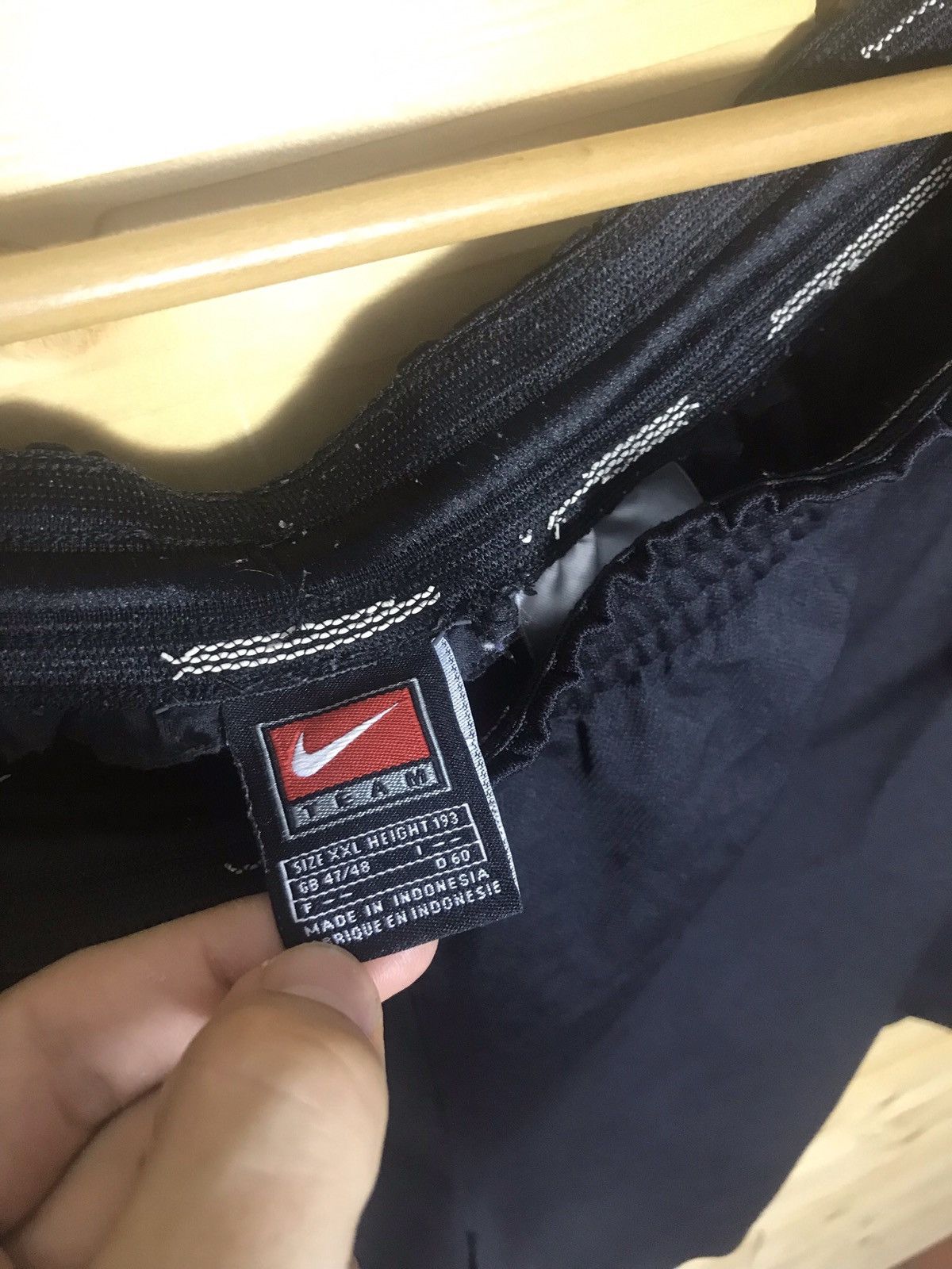 Vintage Vintage 90s Nike shorts Size US 36 / EU 52 - 4 Thumbnail