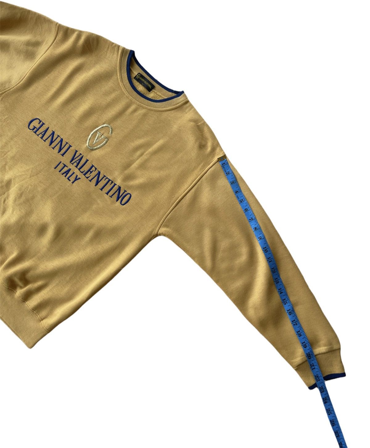 Gianni Valentino × Valentino × Vintage Vintage Gianni Valentino Embroidered Sweatshirt/Crewneck Size US M / EU 48-50 / 2 - 8 Thumbnail