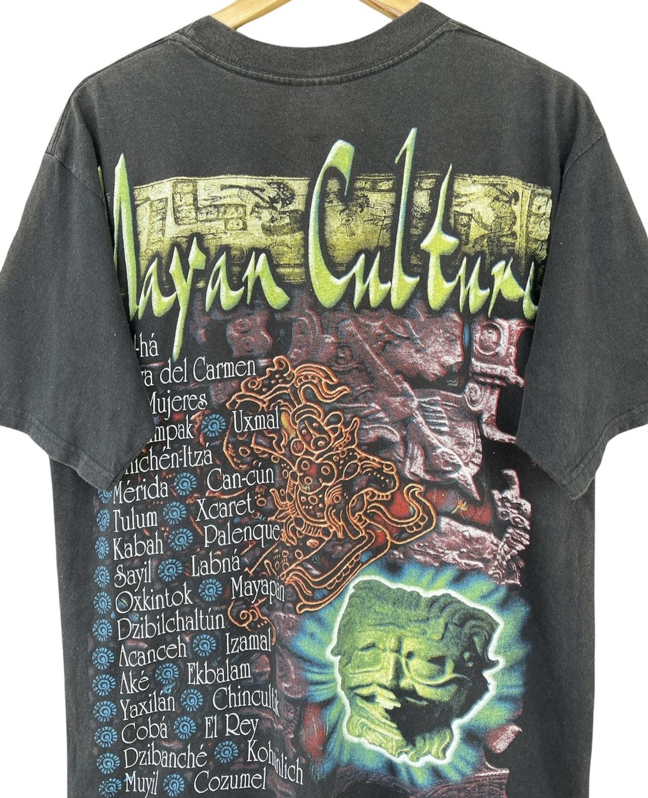 Vintage Rare Vintage mayan Culture History T-shirt Size US L / EU 52-54 / 3 - 6 Thumbnail