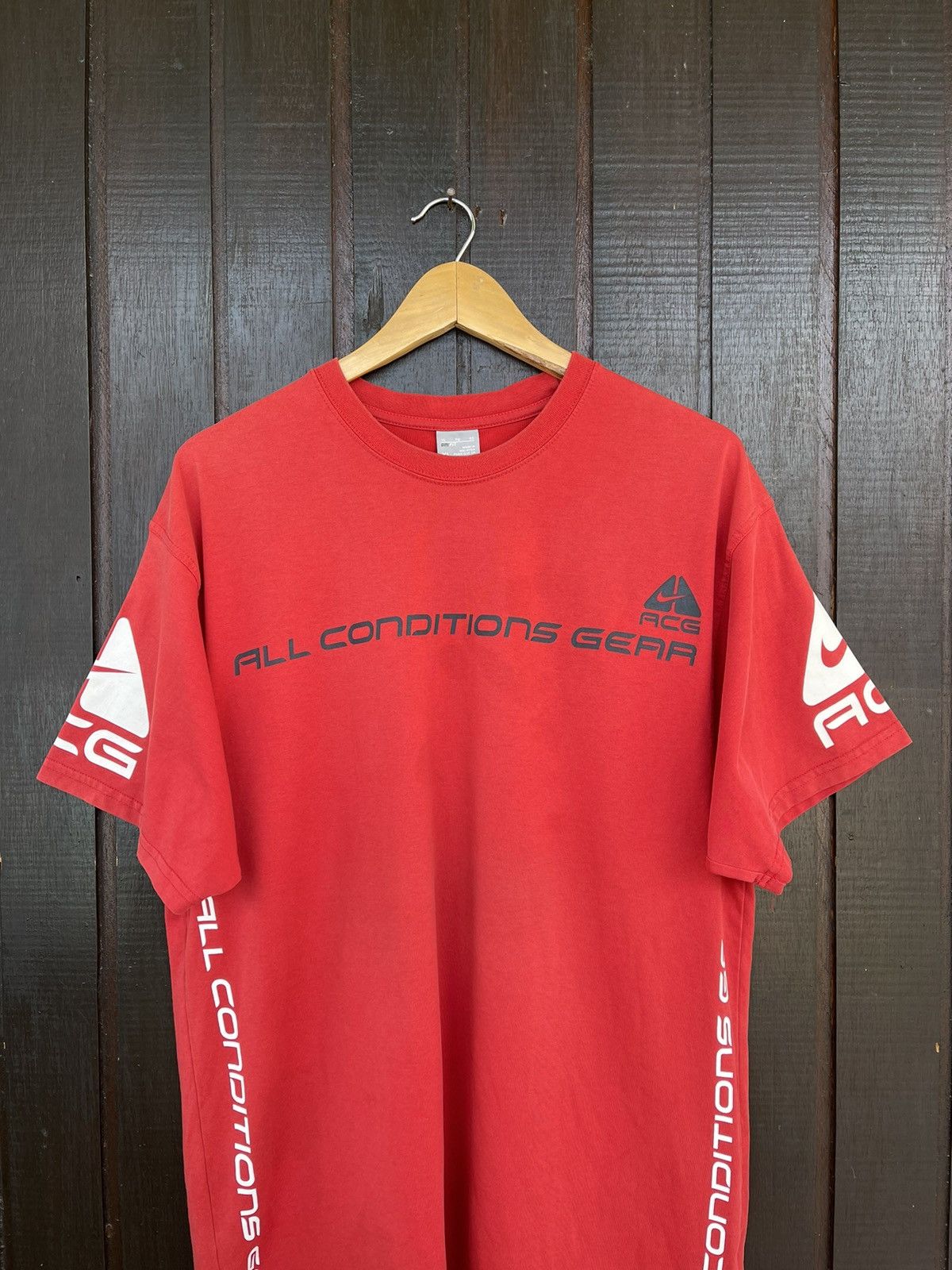 Nike × Nike ACG Vintage Nike ACG big logo tee Size US L / EU 52-54 / 3 - 8 Thumbnail