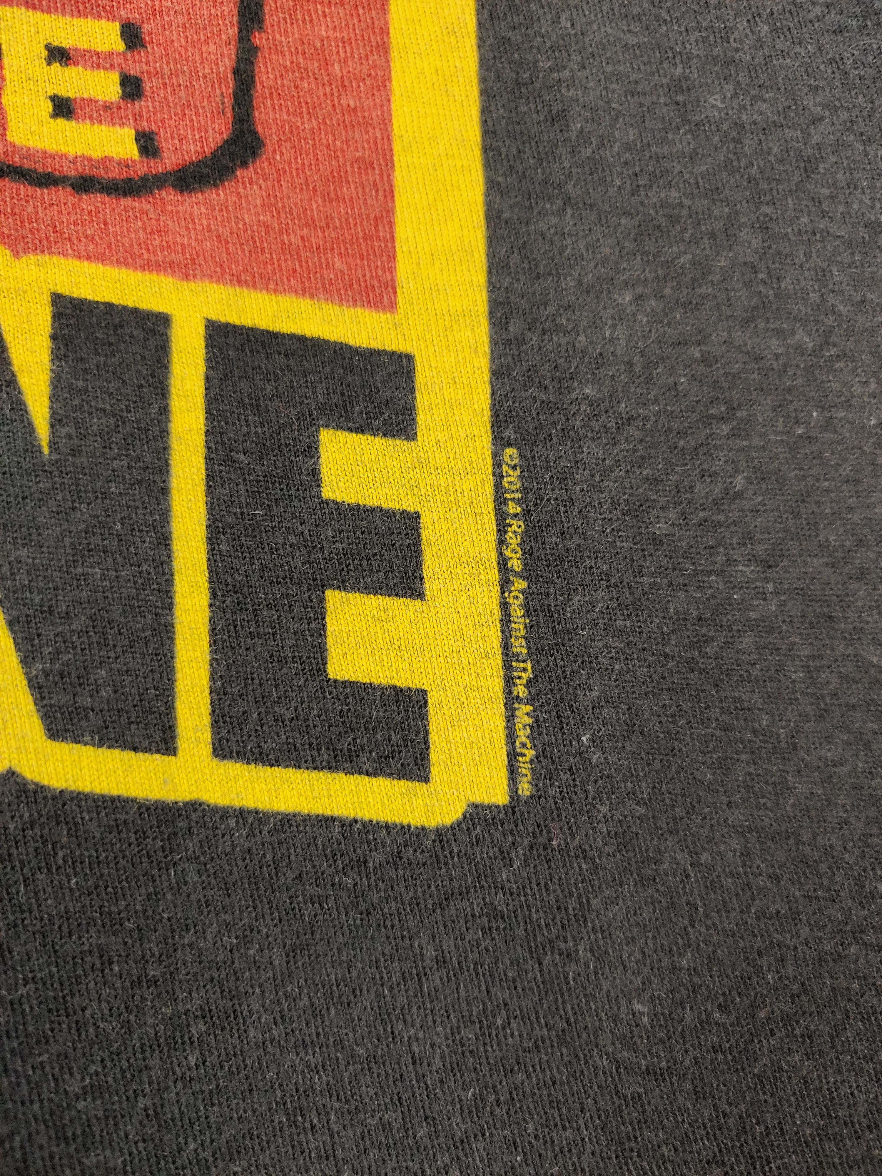Band Tees Vintage Rage Against The Machine Band Tee Tshirt Size US L / EU 52-54 / 3 - 5 Thumbnail