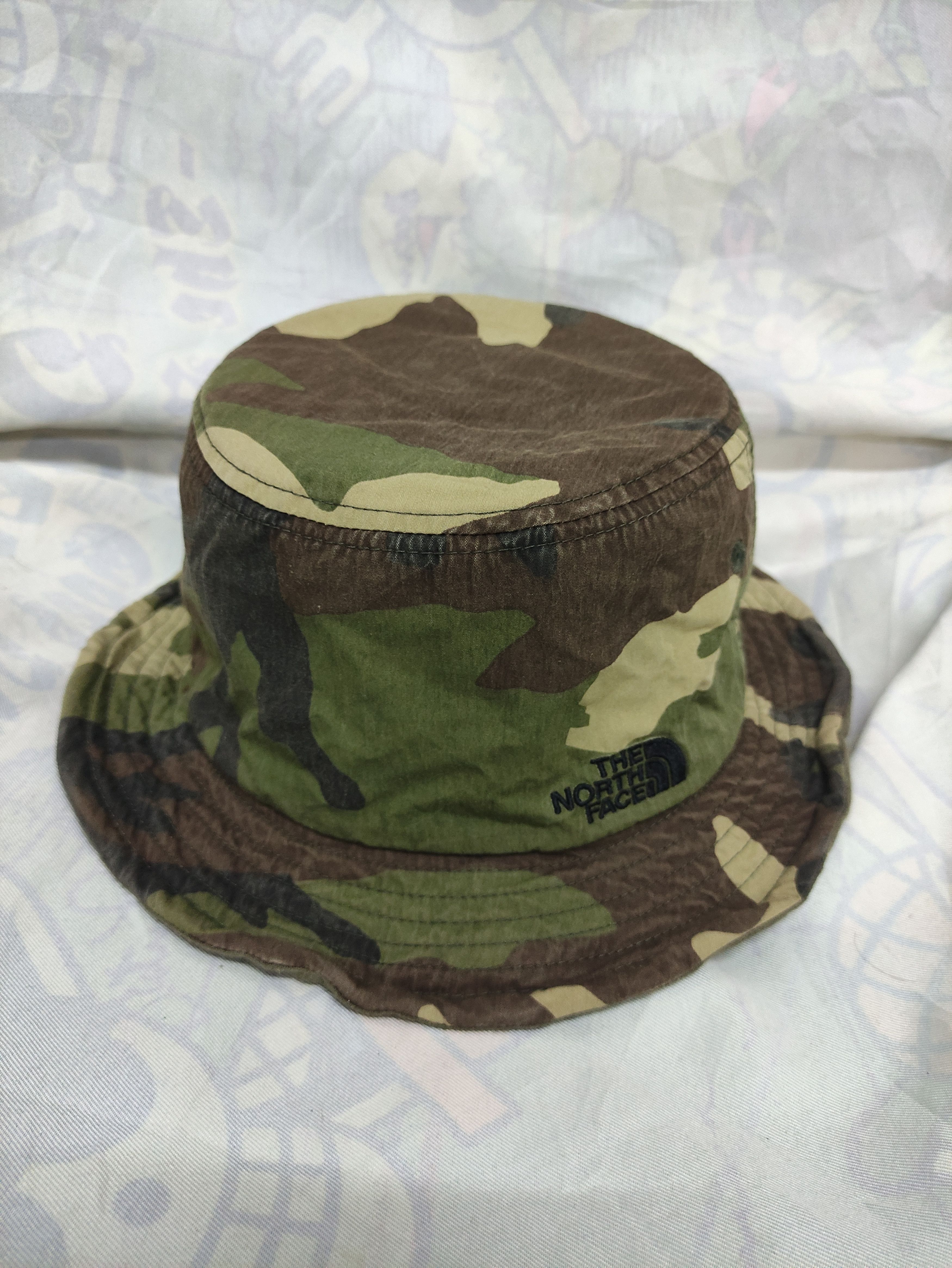 The North Face 1 SET THE NORTH FACE CAMOUFLAGE REVERSIBLE HAT FORDABLE Size ONE SIZE - 11 Thumbnail