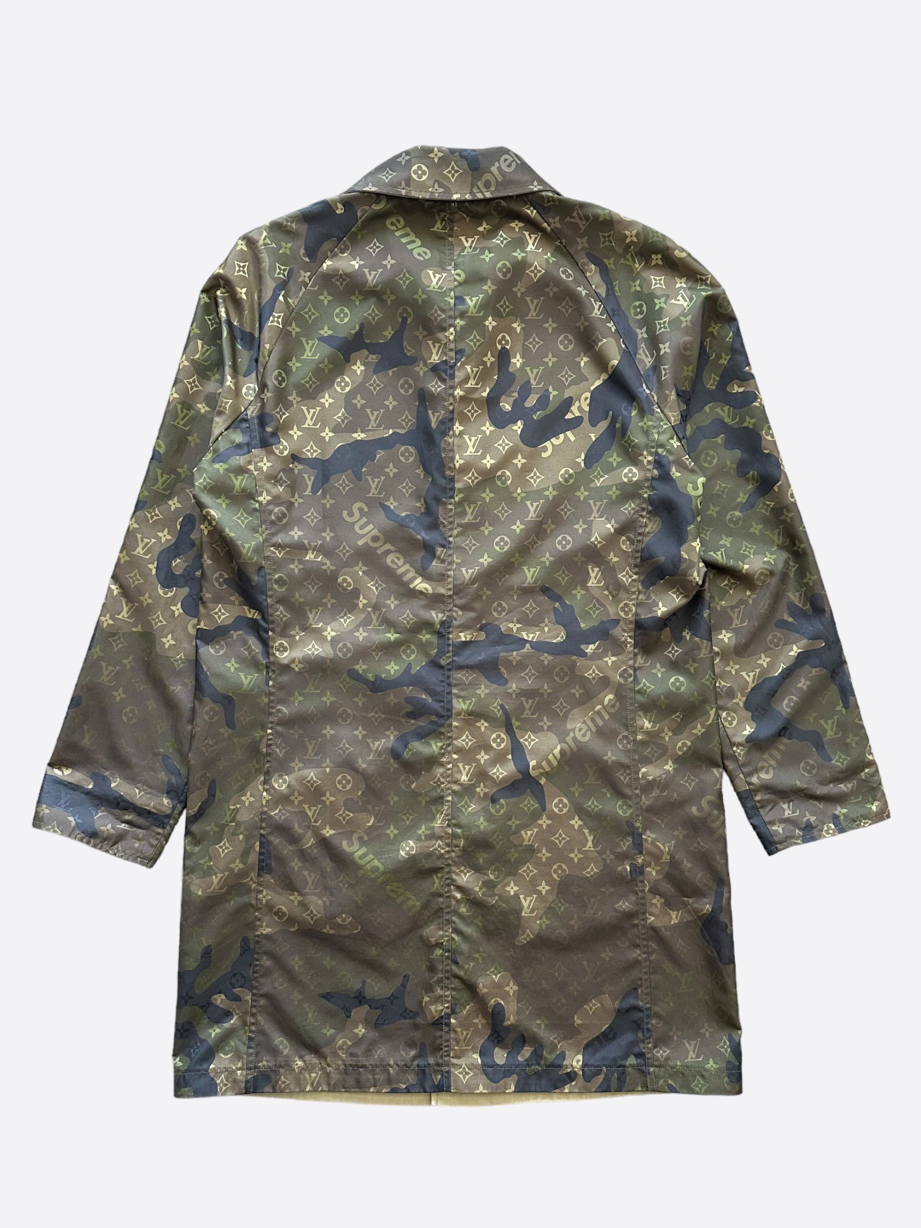 Louis Vuitton × Supreme Louis Vuitton Supreme Camo Monogram Reversible Trenchcoat Size US XL / EU 56 / 4 - 2 Thumbnail