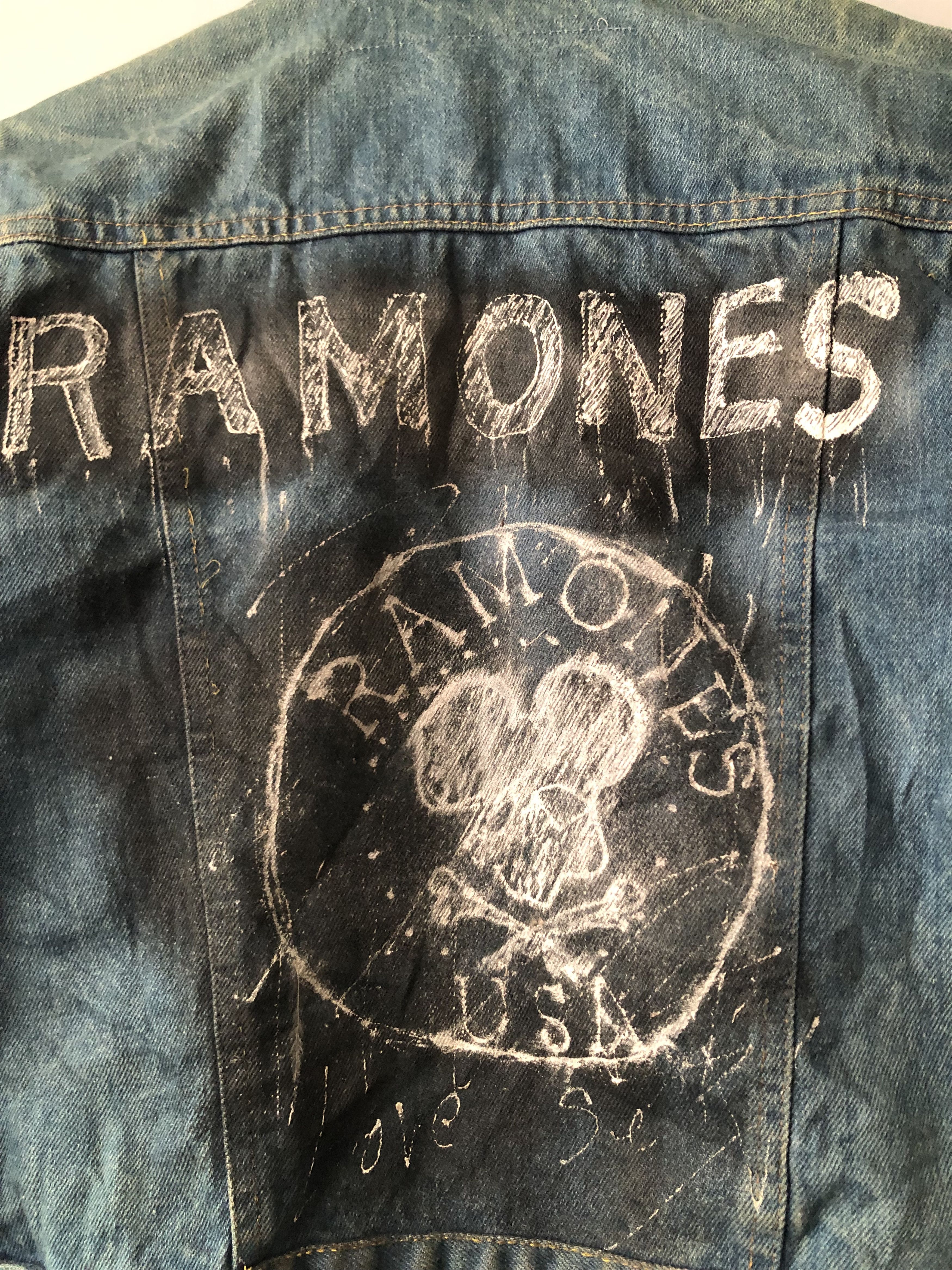 Band Tees × Vintage Vintage Ramones Ruff stuff Denim Jacket Size XS / US 0-2 / IT 36-38 - 3 Thumbnail