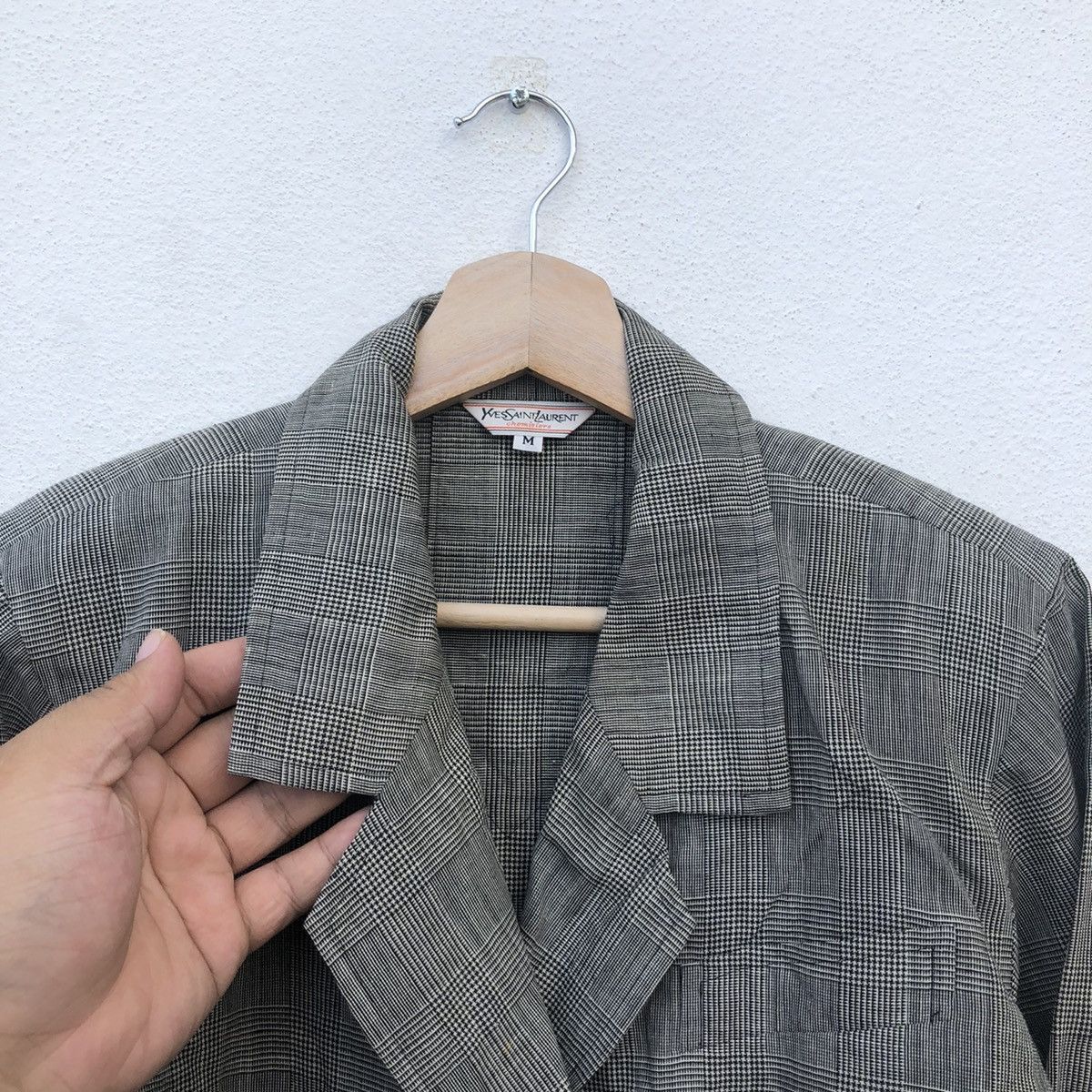 Yves Saint Laurent YVES SAINT LAURENT CHEMISIERS LIGHT JACKET TARTAN DESIGN Size US M / EU 48-50 / 2 - 4 Thumbnail