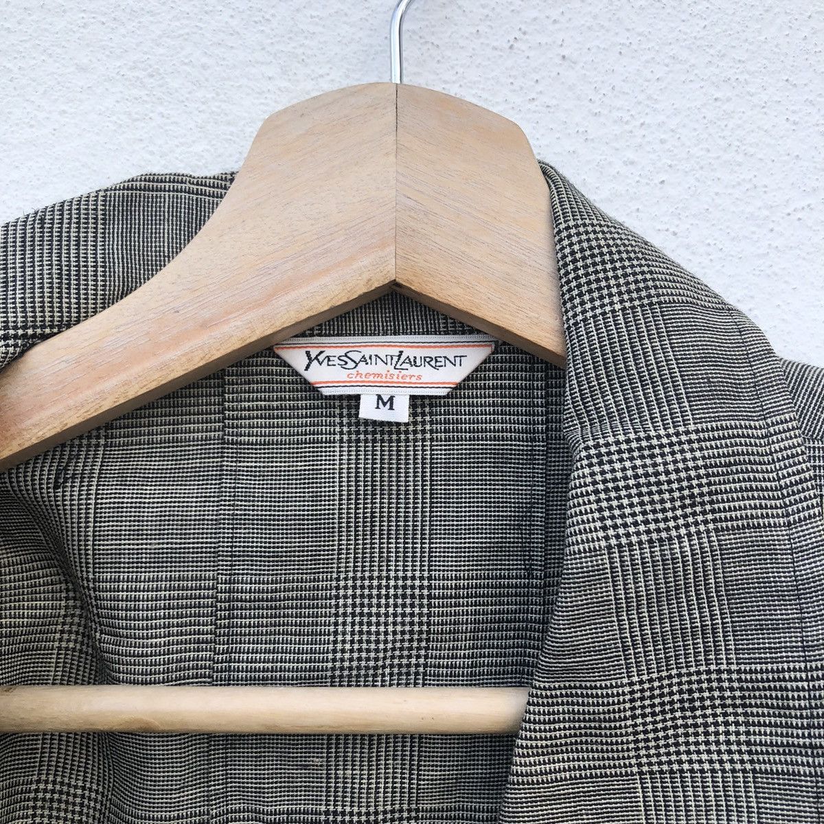 Yves Saint Laurent YVES SAINT LAURENT CHEMISIERS LIGHT JACKET TARTAN DESIGN Size US M / EU 48-50 / 2 - 7 Thumbnail