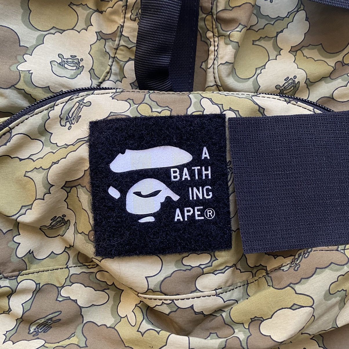 Bape × Kaws '05 Bape x Kaws cloud camo backpack Size ONE SIZE - 2 Thumbnail