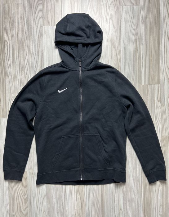 Nike Nike hooded sweatshirt with a lion on the back💥 | Grailed