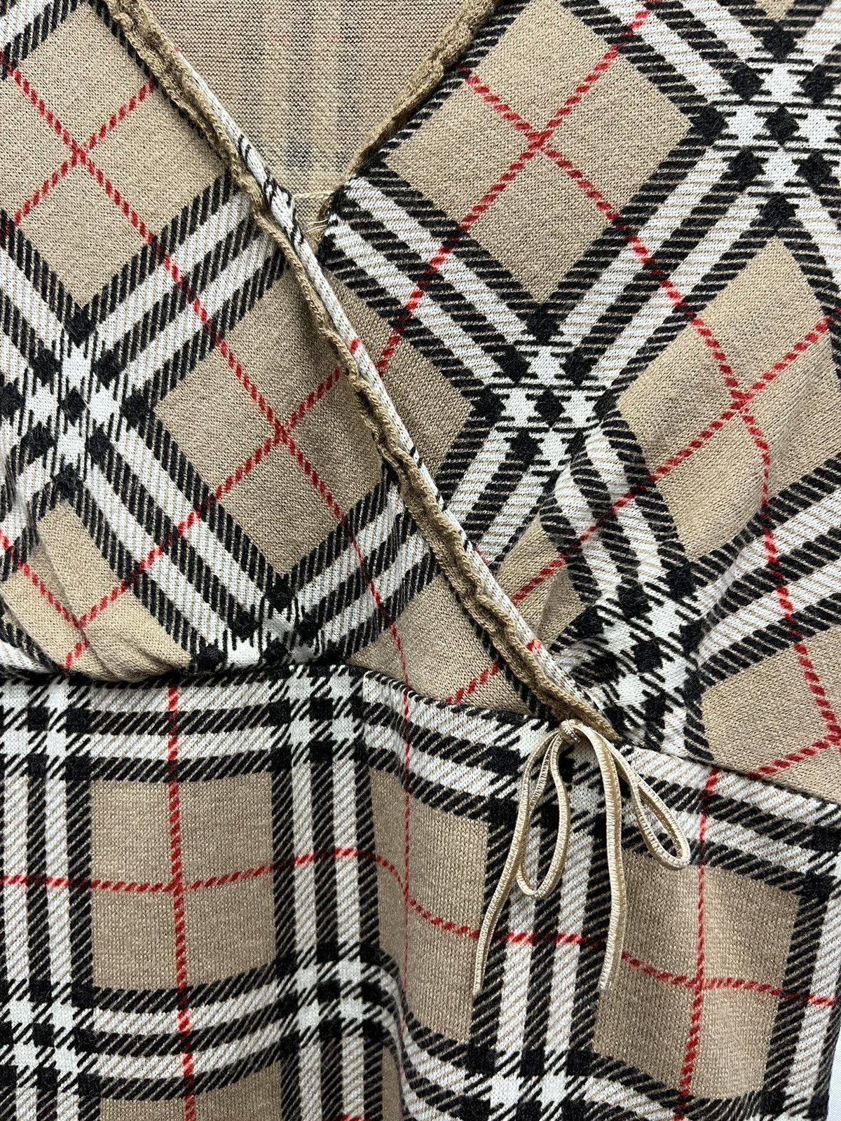 Burberry Vtg BURBERRY BLUE LABEL Japan Nova Check Wool-Acrylic Blouse Size XS / US 0-2 / IT 36-38 - 4 Thumbnail
