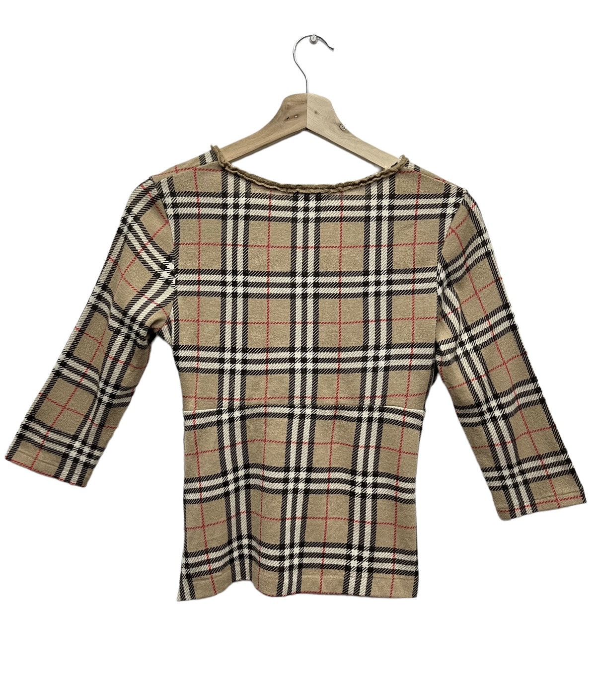 Burberry Vtg BURBERRY BLUE LABEL Japan Nova Check Wool-Acrylic Blouse Size XS / US 0-2 / IT 36-38 - 3 Thumbnail