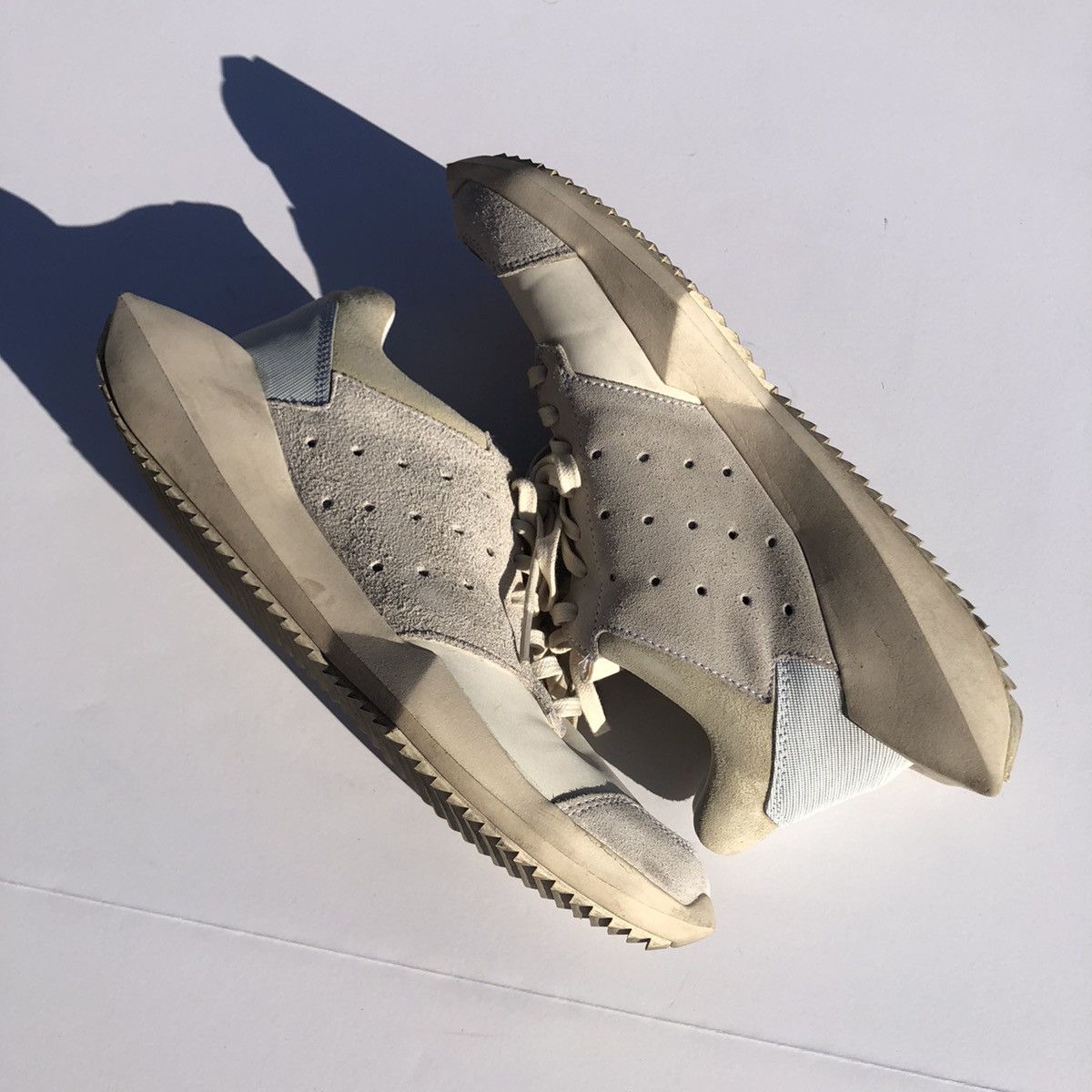 Adidas Rick Owens Adidas Tech Runner Grey/White Size US 5.5 Men Size US 5.5 / EU 38 - 6 Thumbnail