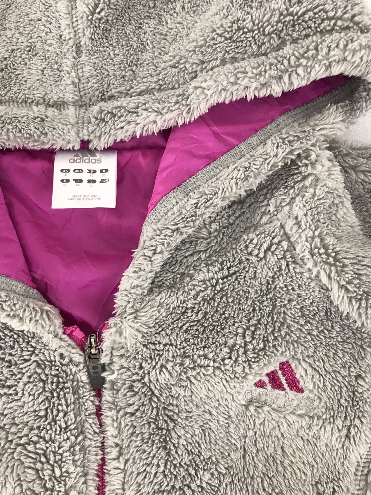 Adidas Adidas Fluffy Fleece Hoodies Jacket Winterwear Ski Size M / US 6-8 / IT 42-44 - 2 Thumbnail